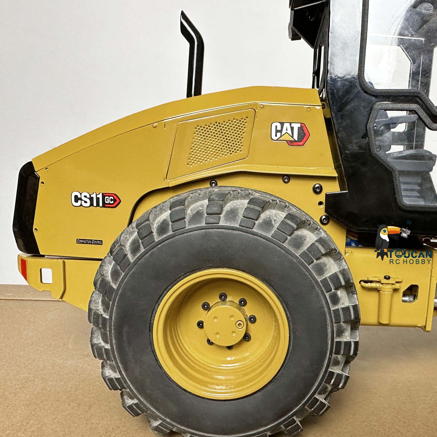 Rouleau compresseur RC en métal CS11 1/12 modèle PNP