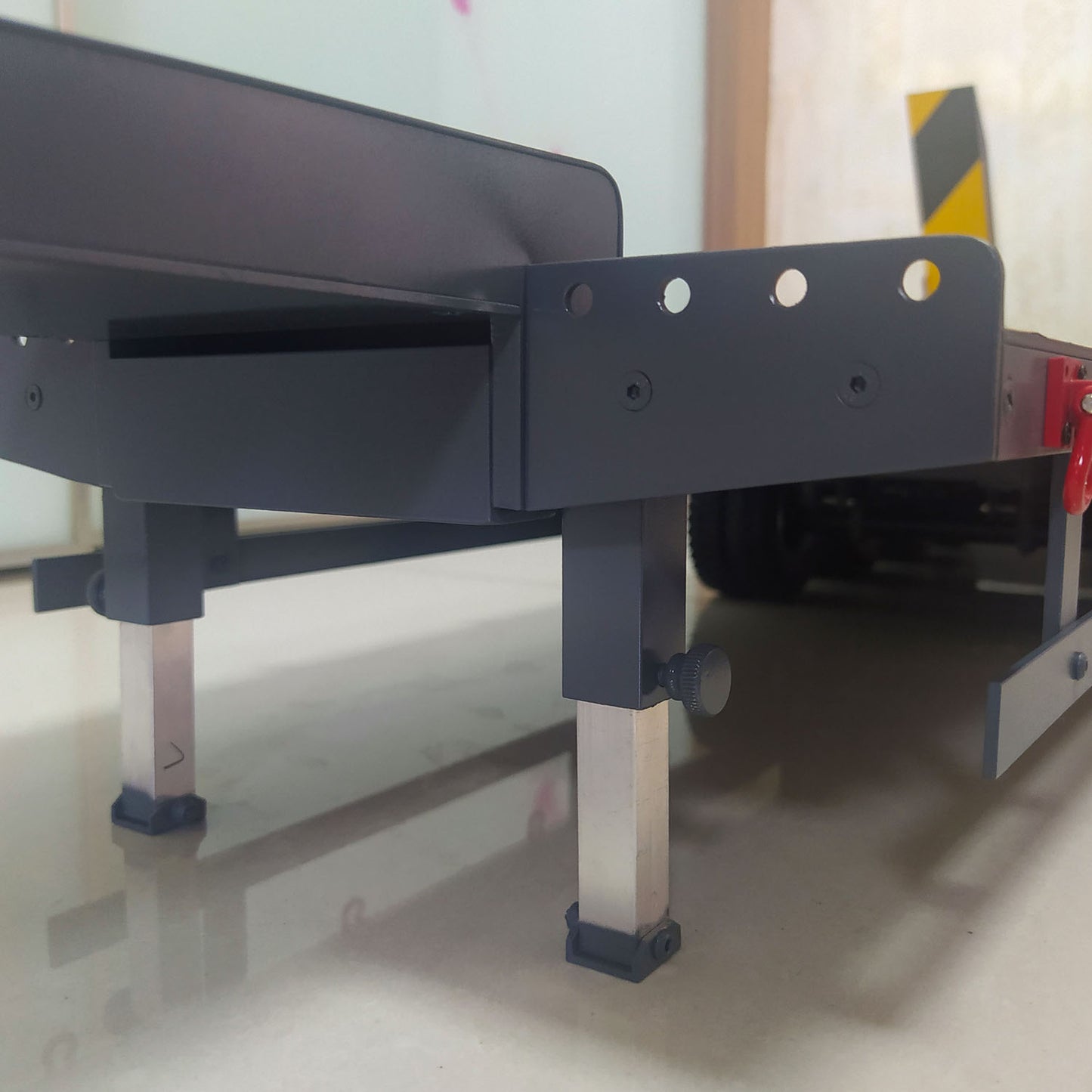 1/14 Metal Semi-trailer 4-Axle Trailer for 1/14 RC Tractor Truck