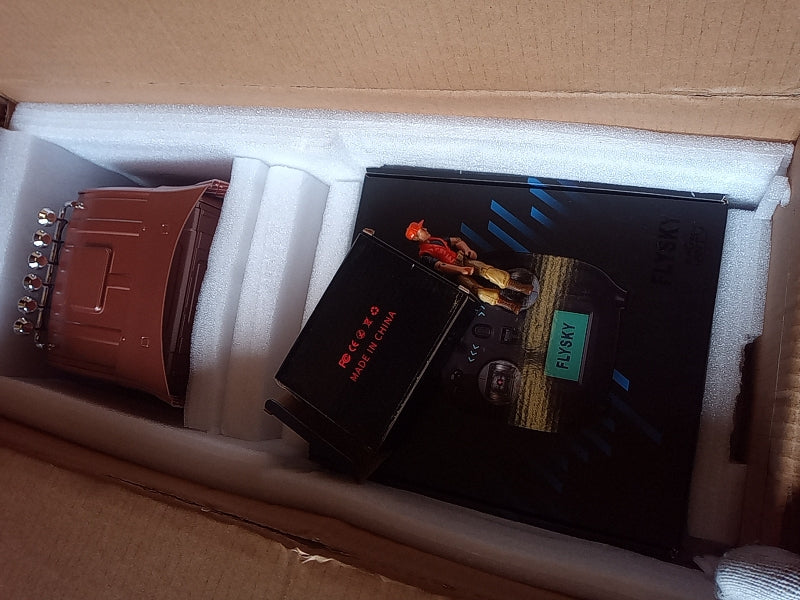 Second Hand US Stock 3Axles R620 6*4 1/14 RC Tractor Truck DIY Remote Control Lorry Car RTR Radio ESC