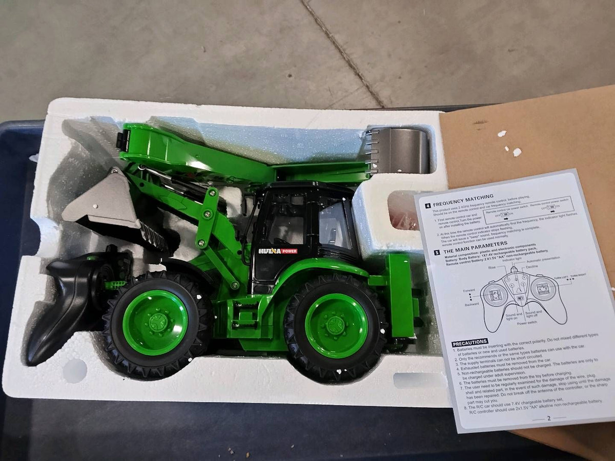 Second Hand CA Stock HUINA 1/14 1579 Remote Control Backhoe Excavator 2.4G 9CH RC Loader Model Toys