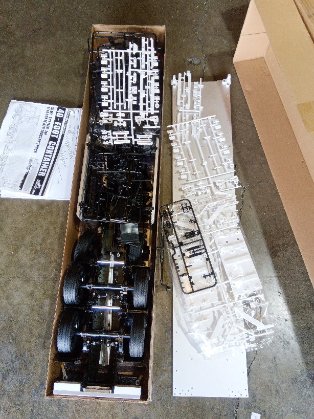 Second Hand US Stock TOUCAN 1/14 RC 40ft Container Chassis Semi Trailer Tractor Truck 3 Axles KIT Unpainted