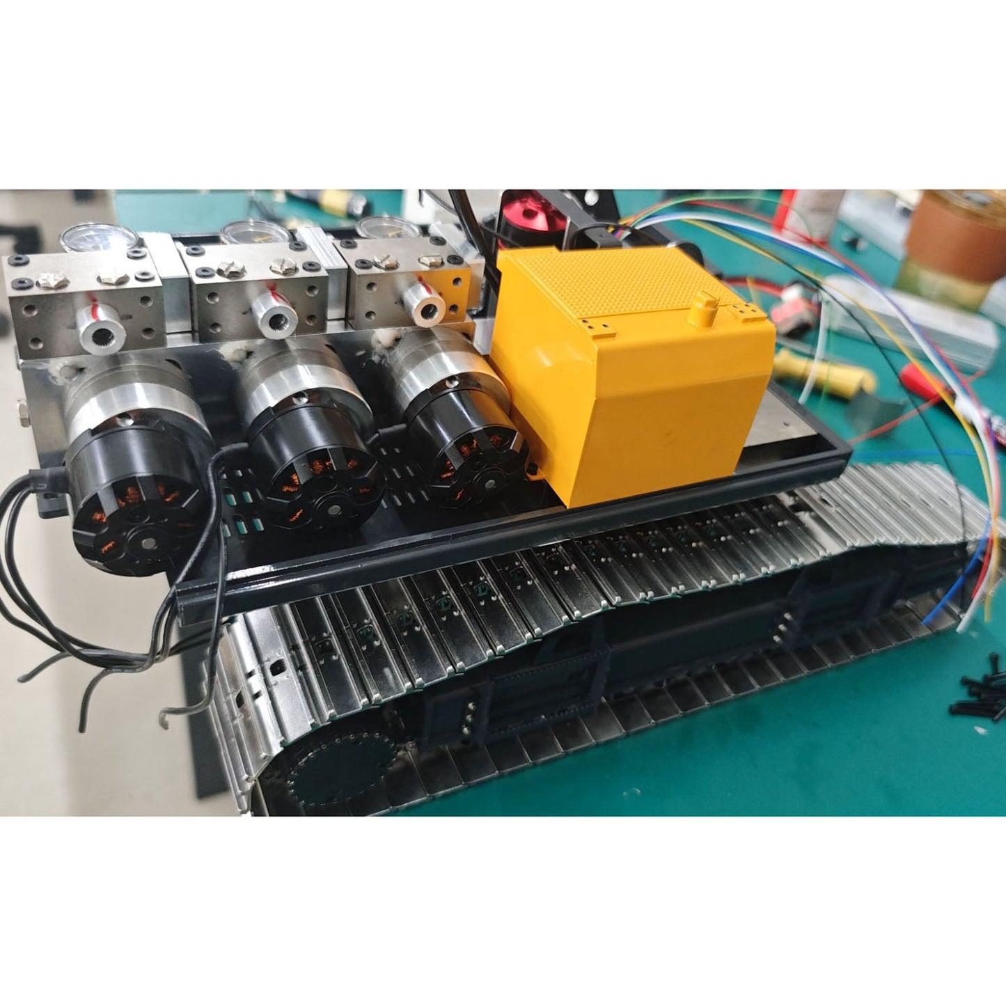 Super Frog 3 Pumps 9CH Valve 1/14 RC Hydraulic Excavator E400 Pro Metal Digger Frsky X12 Radio 5D Rocker Joystick