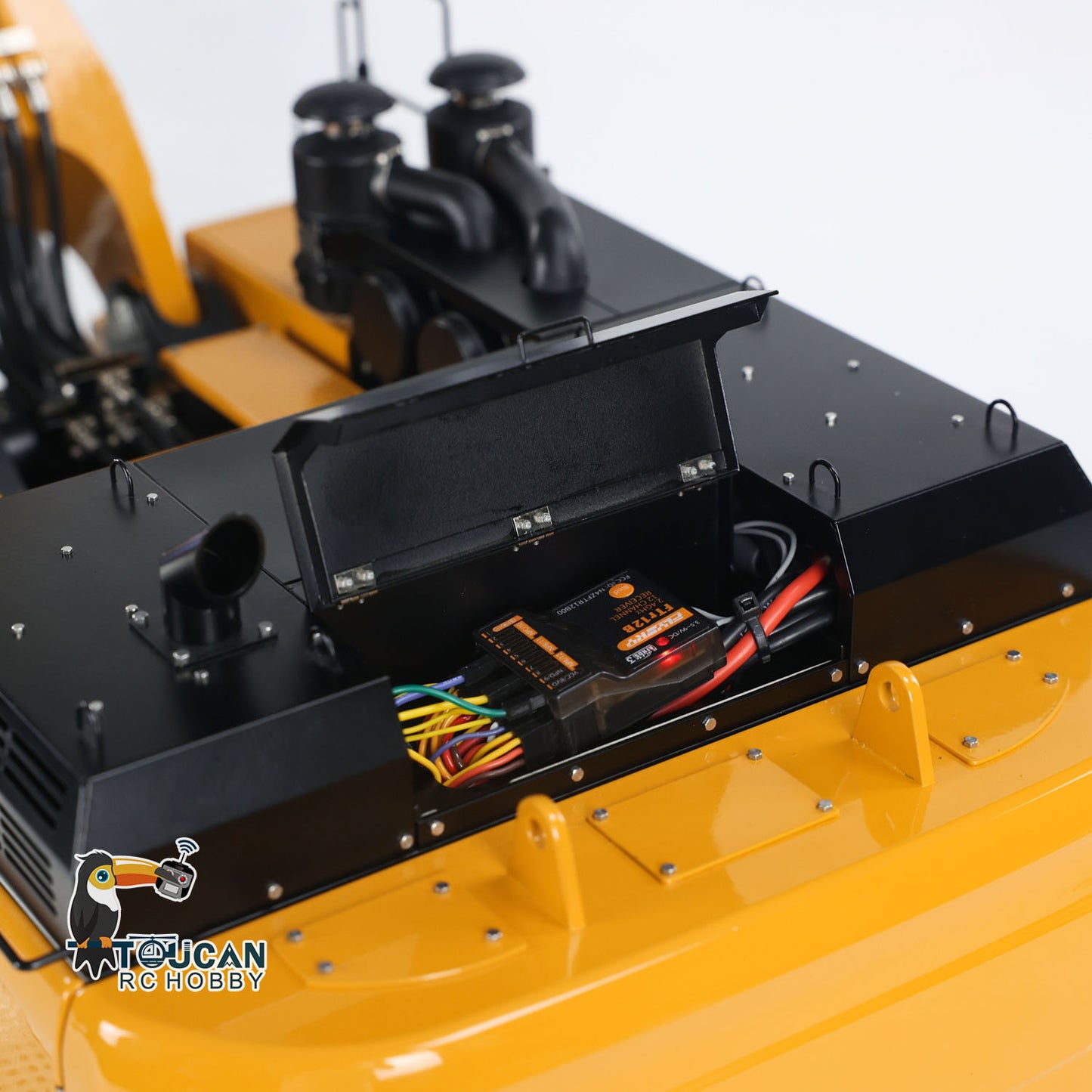 1/14 RC K980 Excavator rear body detail with realistic metal construction and decoration