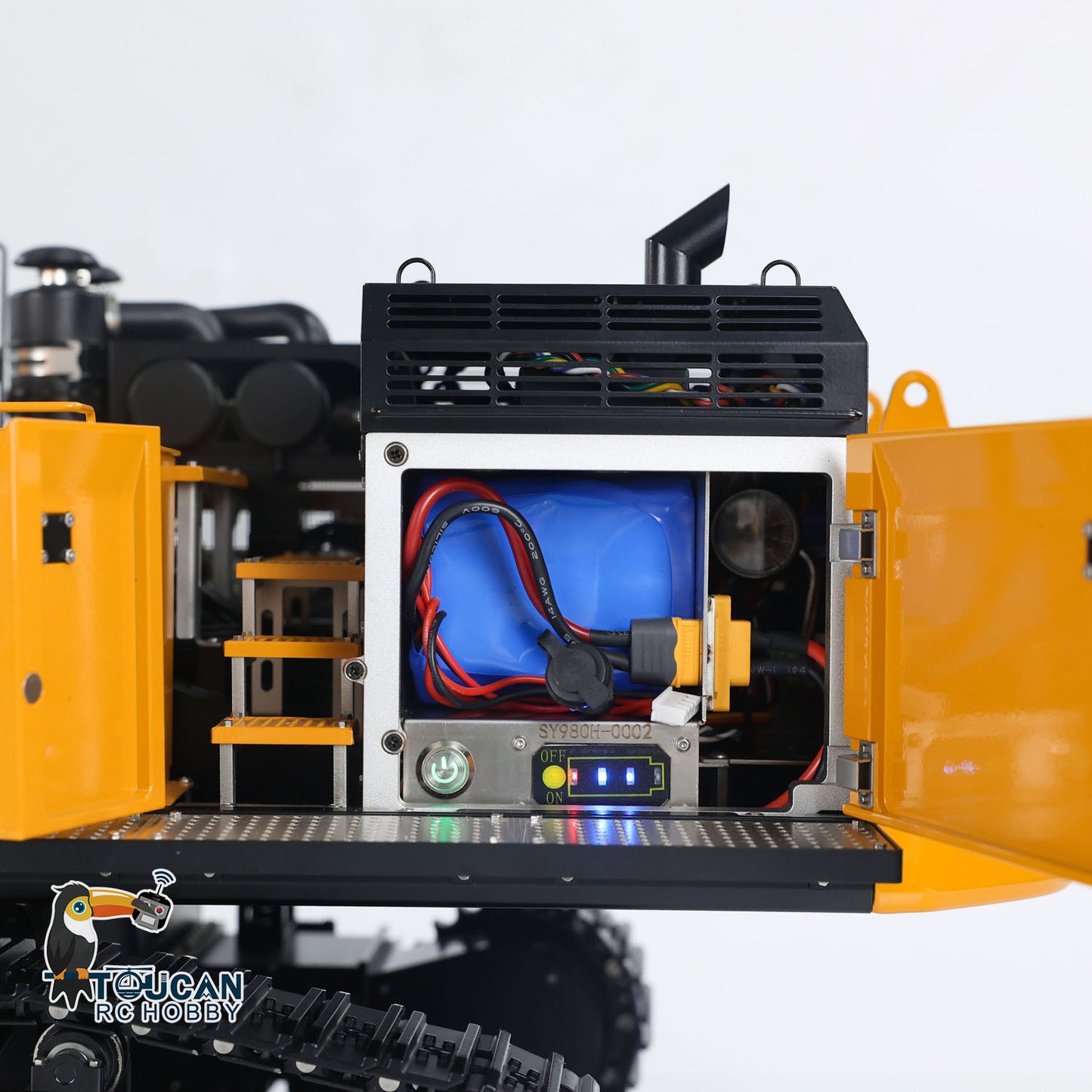 1/14 RC KABO K980 Excavator battery compartment detail with convenient access design