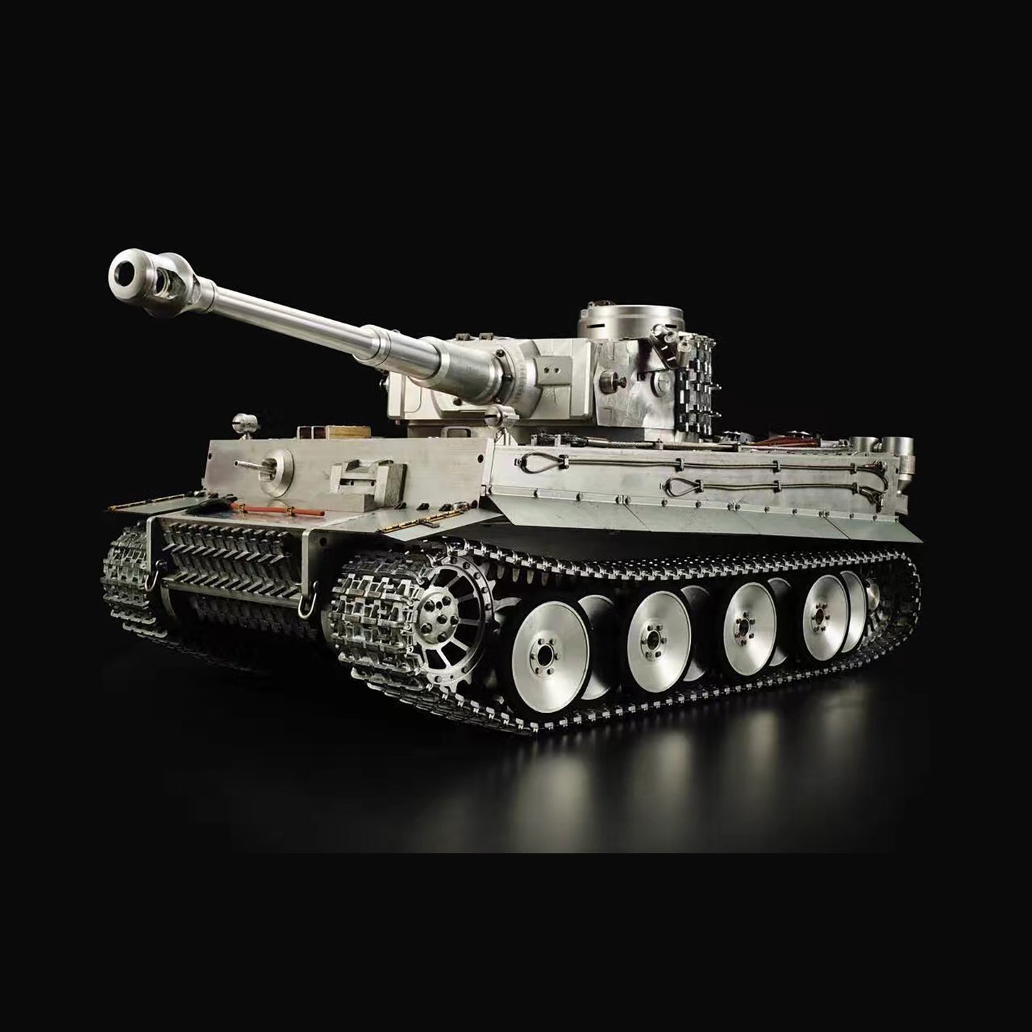 Char de combat radiocommandé allemand Tiger I RTR à l'échelle 1/6 de Henglong 3818