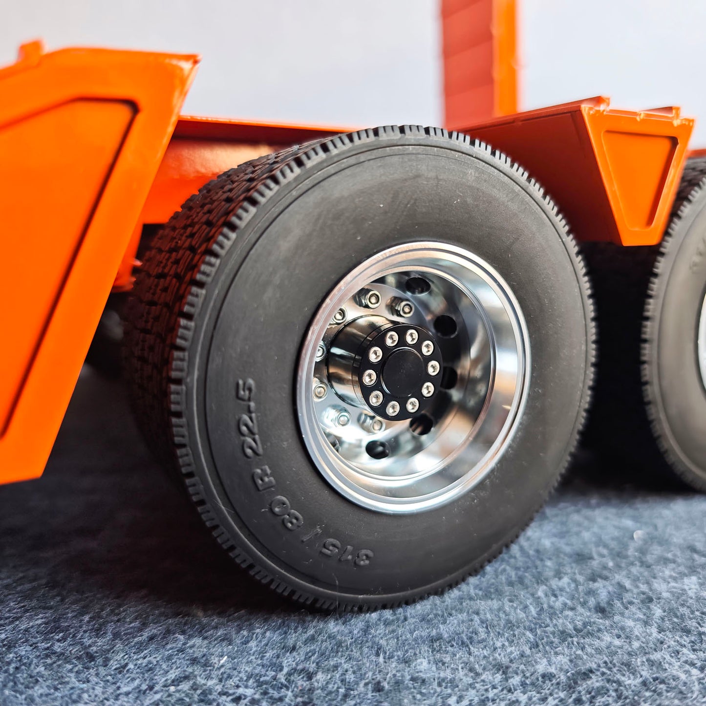 2 Axles Metal Lowboy Semi Trailer Spring Support Legs Tail Plate for 1/14 DIY Tamiya Remote Control Tractor Truck No Light Remote Controller