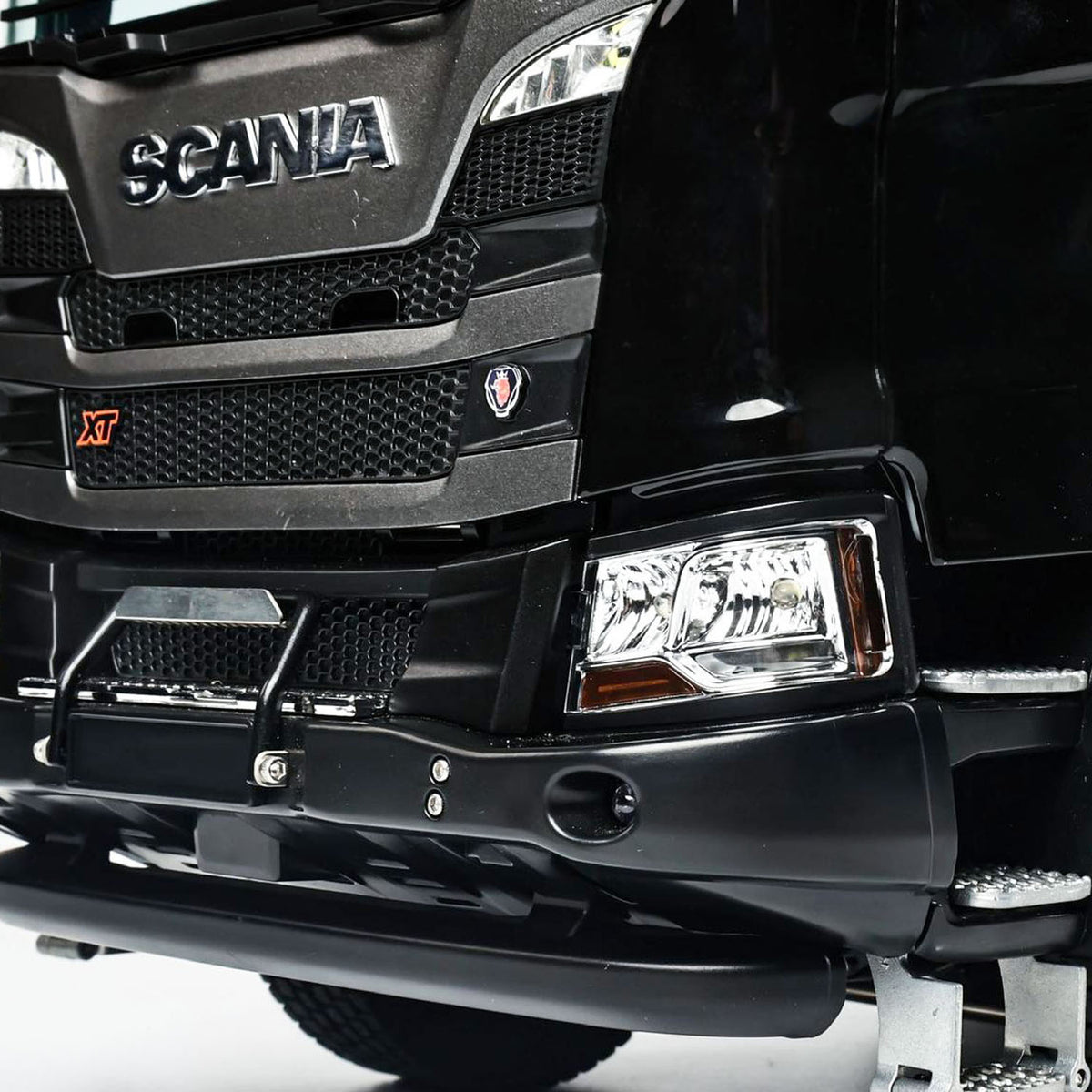 DoubleE Scania G540 Painted Plastic Cabin S023-002 Light System for 1/14 RC Hydraulic Dumper Truck DIY Tipper Model