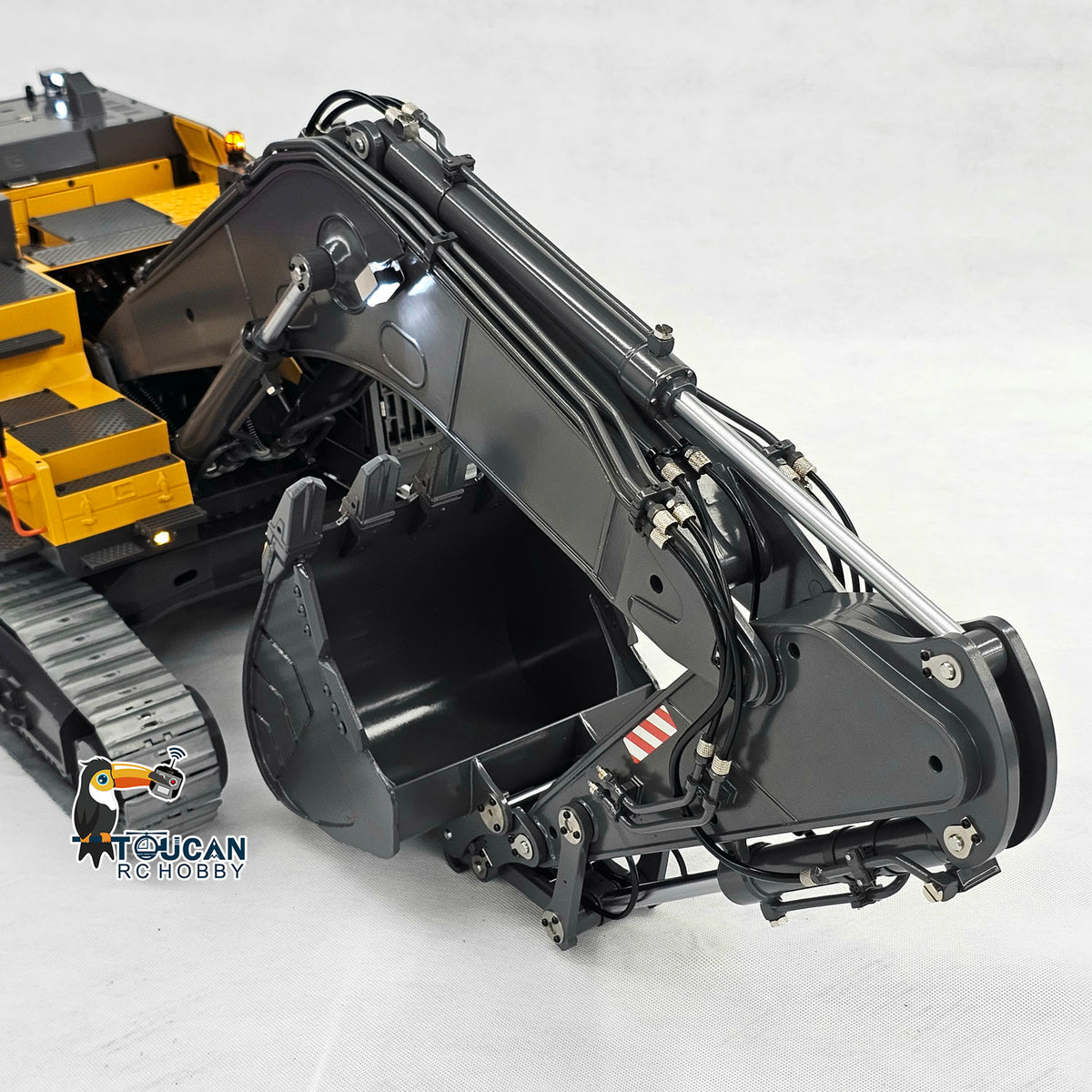 1/14 Metal RC Hydraulic Excavator EC950 Dual Pump Digger Model 8CH Valve Hydraulic Lifting Counterweight Ripper Light Sound