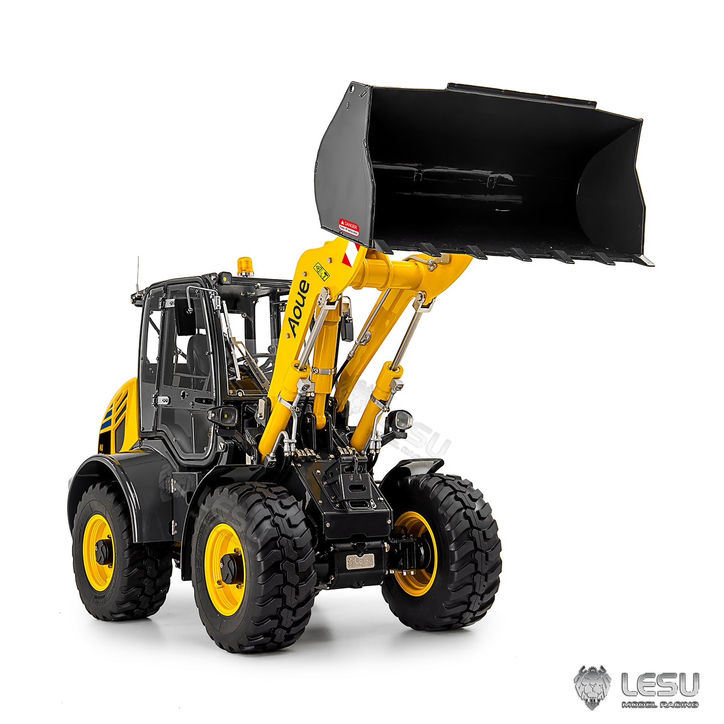 LESU 1/14 4X4 RC Hydraulic Loader Aoue WA100M-8 Metal Remote Control Construction Vehicle Model 4CH Valve Axle Lock Sound Light