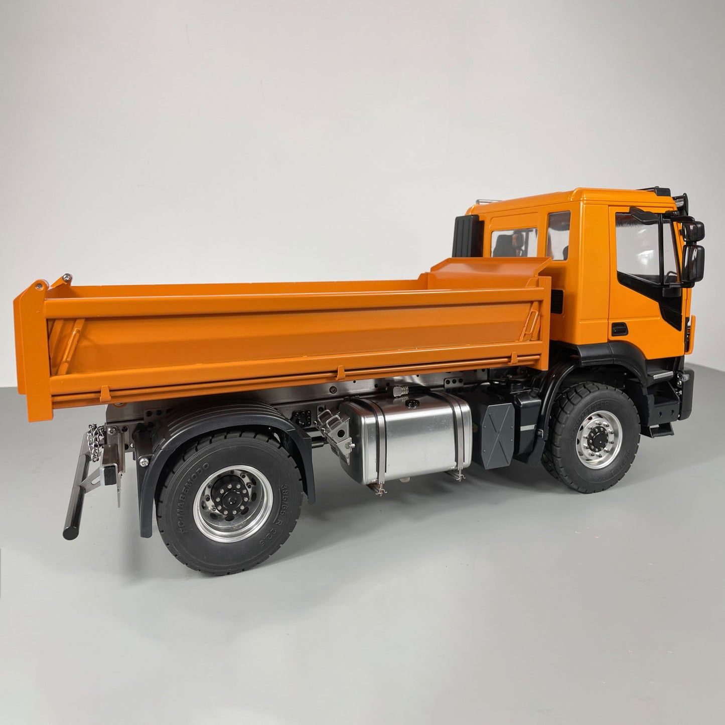 1/14 Metal 4x2 RC PNP Painted Assembled Hydraulic Truck Dumper With 2-Speed Transmission Gearbox