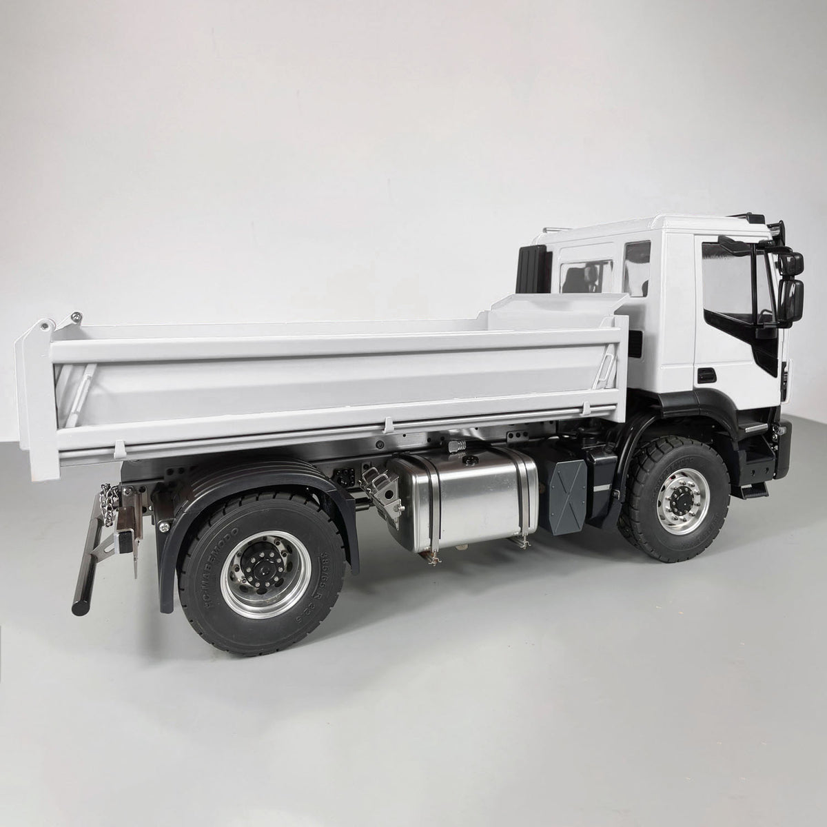 Pre-Order MD Metal 1/14 4x2 PNP RC Hydraulic Truck DumpAer Tipper With 2-speed Transmission Gearbox