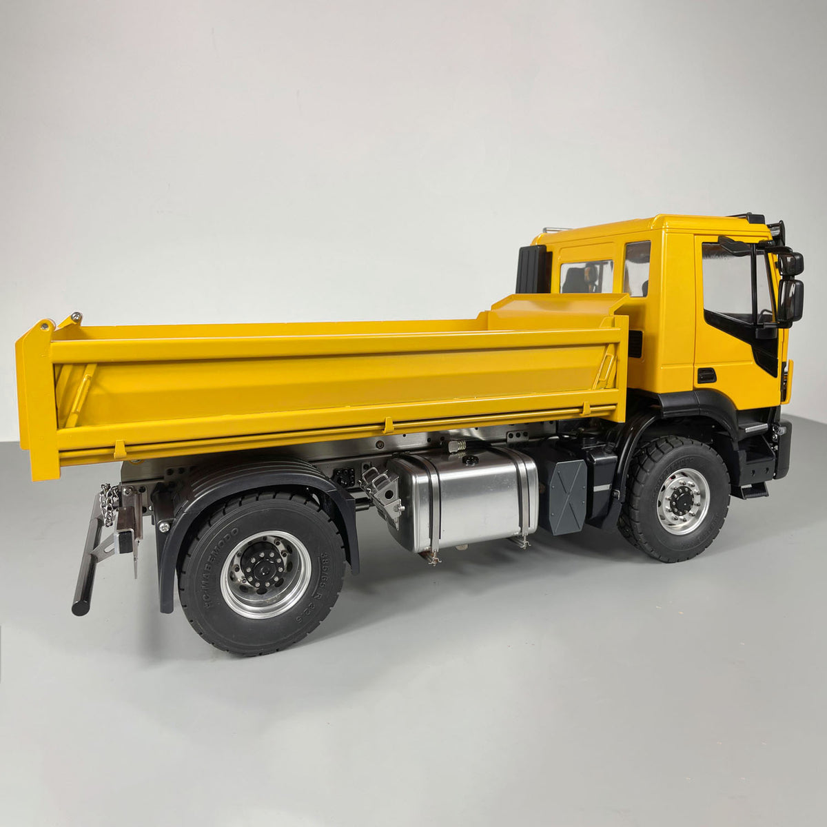 Pre-Order MD Metal 1/14 4x2 PNP RC Hydraulic Truck DumpAer Tipper With 2-speed Transmission Gearbox