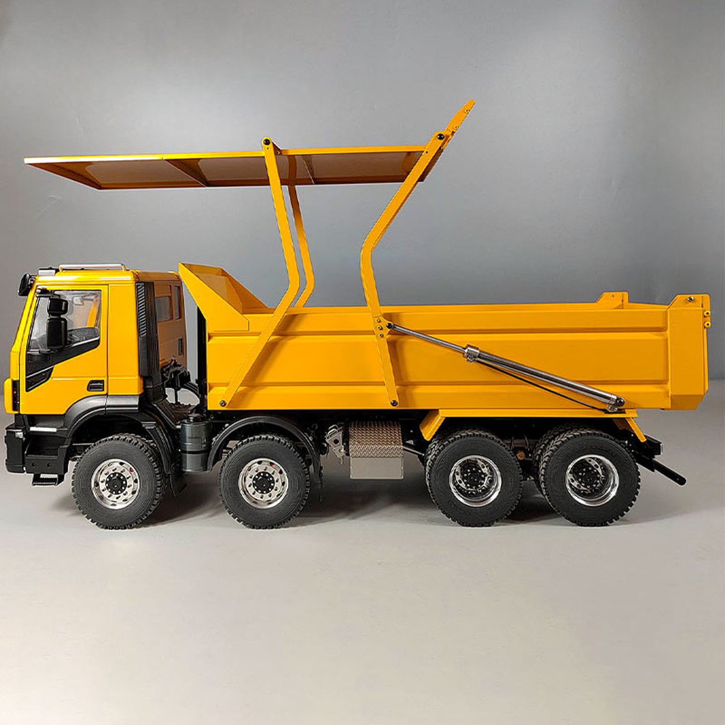 1/14 MD Model 8x4 Hydraulic PNP RC Tipper Truck