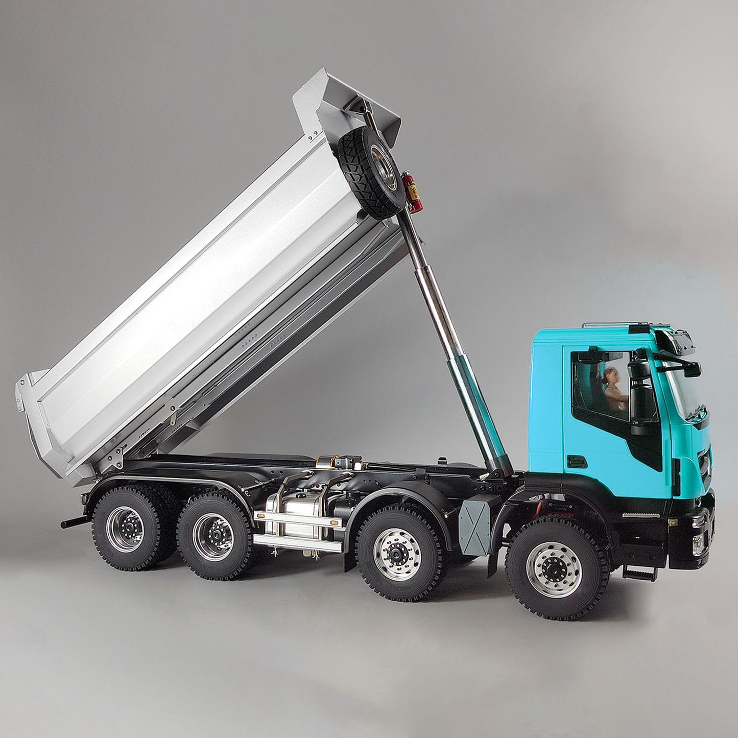 1/14 8x8 Metal PNP Hydraulic RC Truck Dumper Tipper With Differential Lock Axles Sound Light System