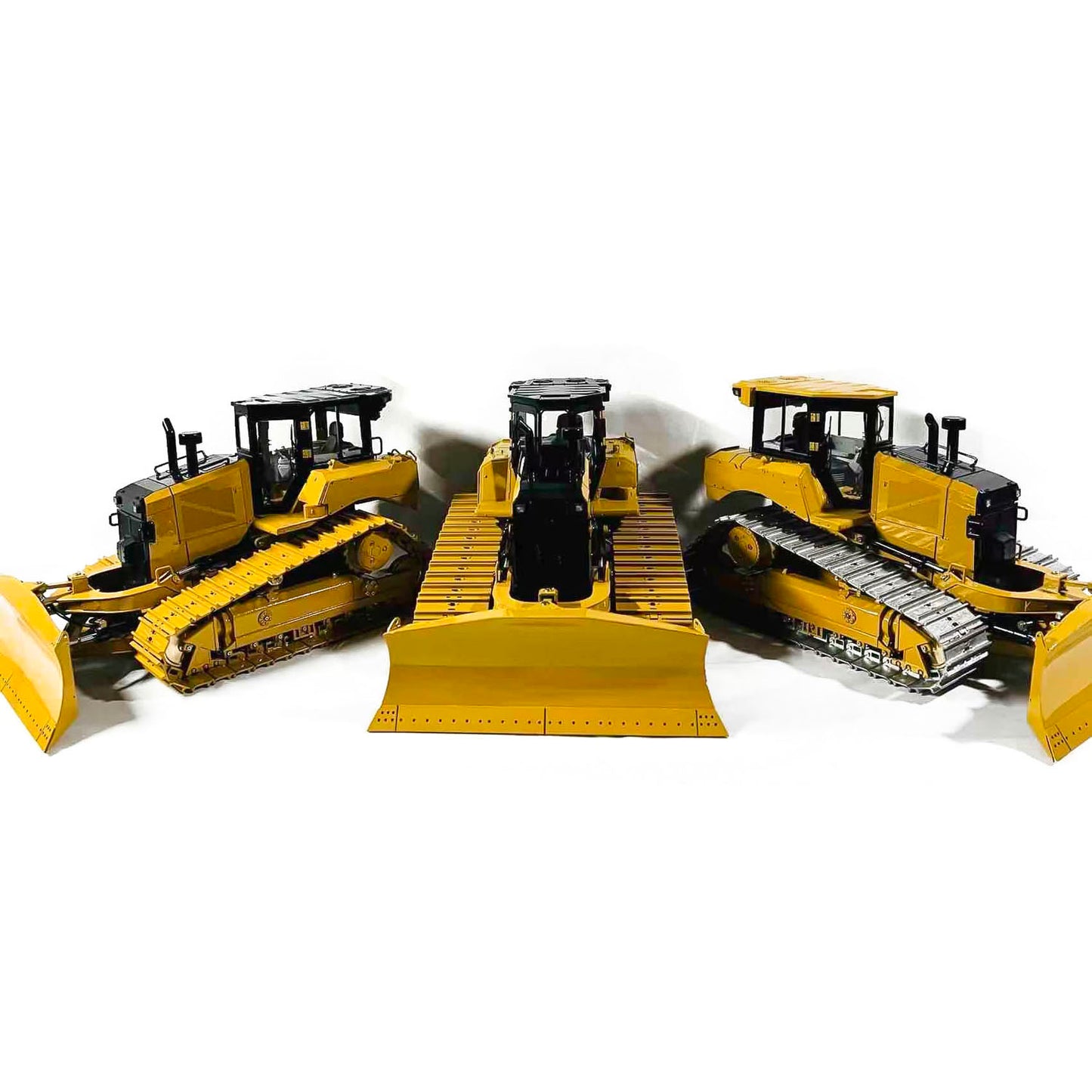 1/14 Remote Control Hydraulic Bulldozer D6 Heavy Dozer RC Model Metal Chassis Brass Road Wheel Light System Flysky Radio Battery Construction Vehicle