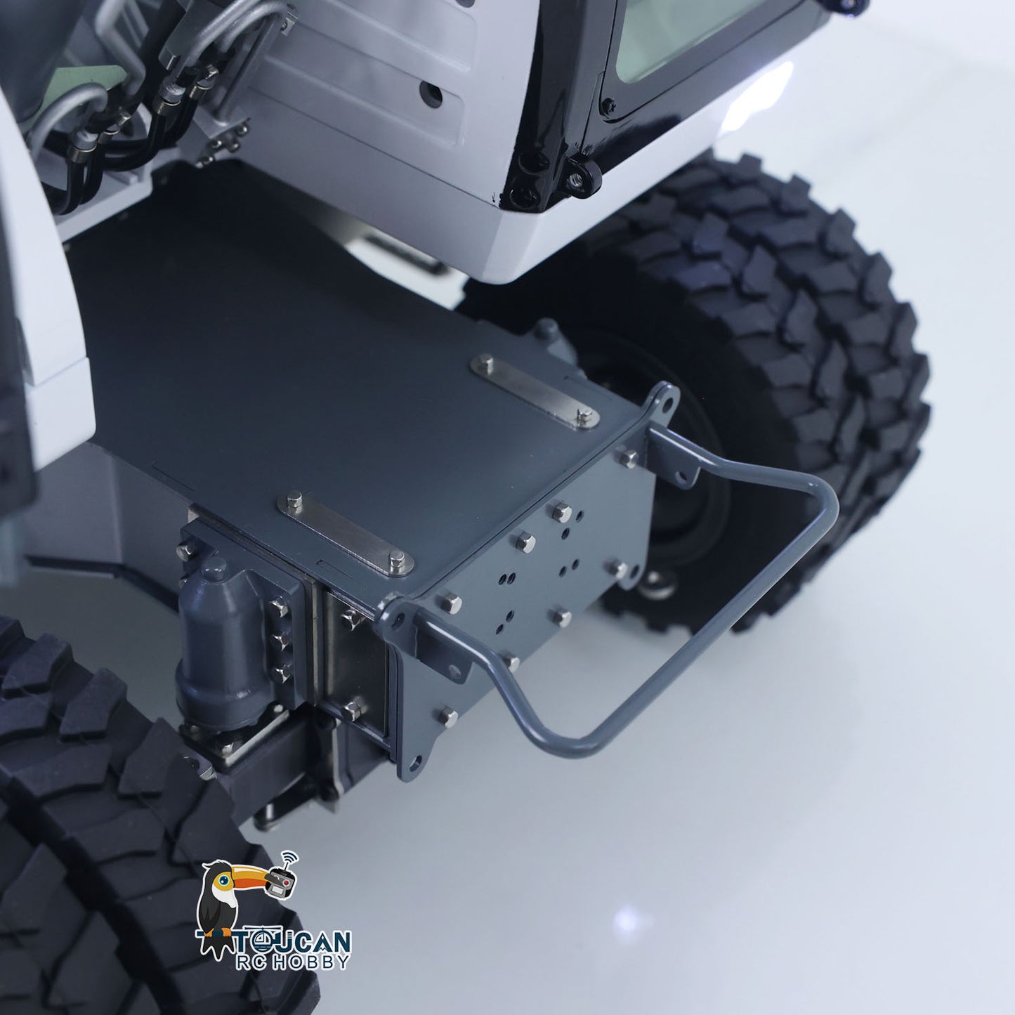 1/14 Remote Control Hydraulic Wheeled Excavator 7CH Valves 2WD/4WD Metal RC Digger RTR Axle Lock Flysky PL18EV Lite Light System