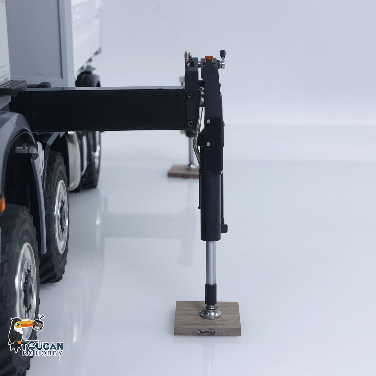 4151 AK Metal 1/14 RC Tractor Truck with Hydraulic Crane Fly Jib Arm Bucket 6*6 Remote Control Farm Car 3Speed Model Lorry Sound