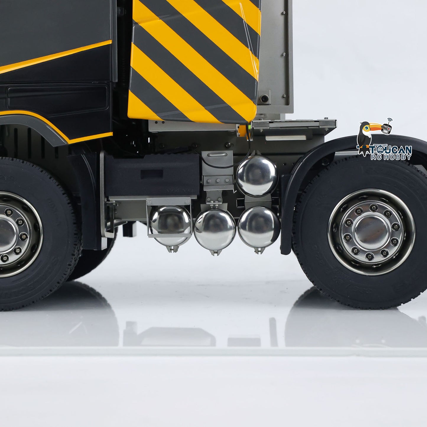 Unitru 02 FH16 1/14 Remote Control Tractor Truck 10x10 Metal Chassis RTR RC Lorry Car Model ST8 Radio Battery Smoke Light 3Speed