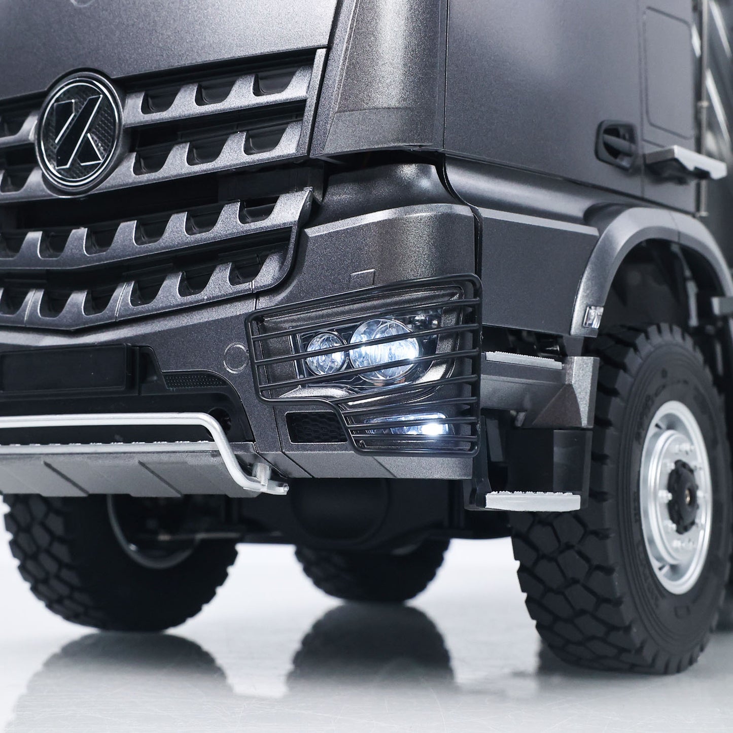 US Stock RTR Kabolite 8X8 1/14 RC Dump Truck K5703 Electric Lifting Remote Control Tipper Model 2Speed Gearbox Lights Sound System