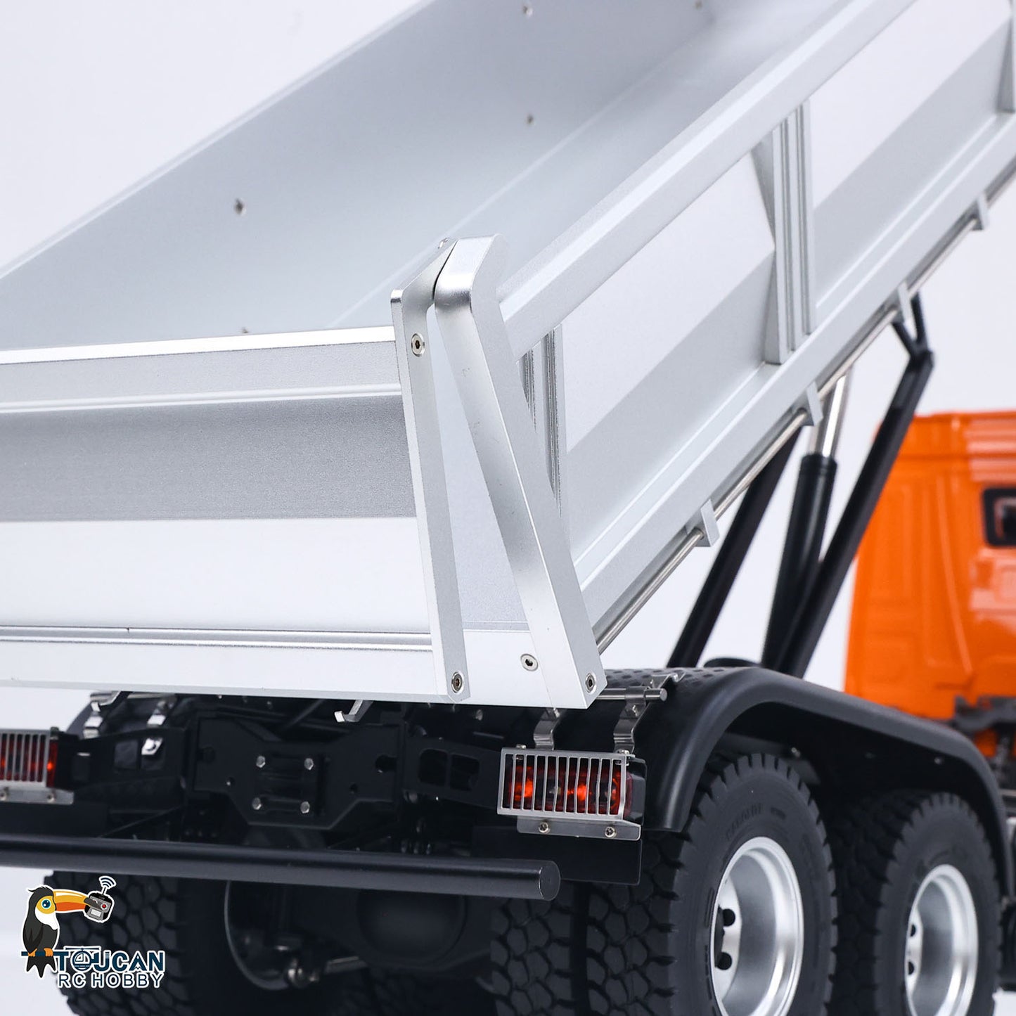 Fast Shipping Kabolite 1/14 Electric RC Dump Truck K5703 8X8 Remote Control Tipper Model 2Speed Transmission Lights Sounds Battery Charger