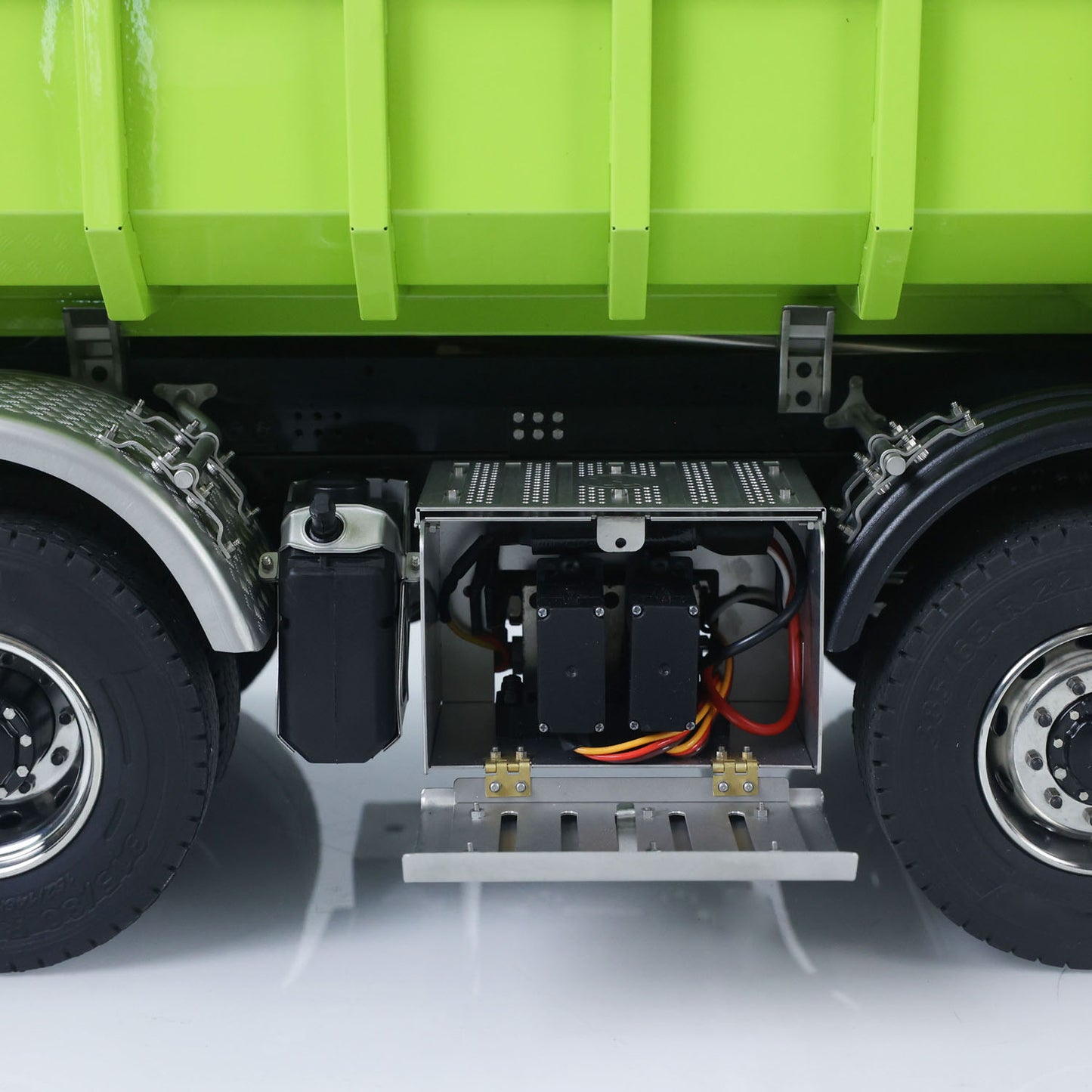 1/14 8x8 Metall RC PNP Hydraulisch lackiert montiert Roll On/Off Muldenkipper