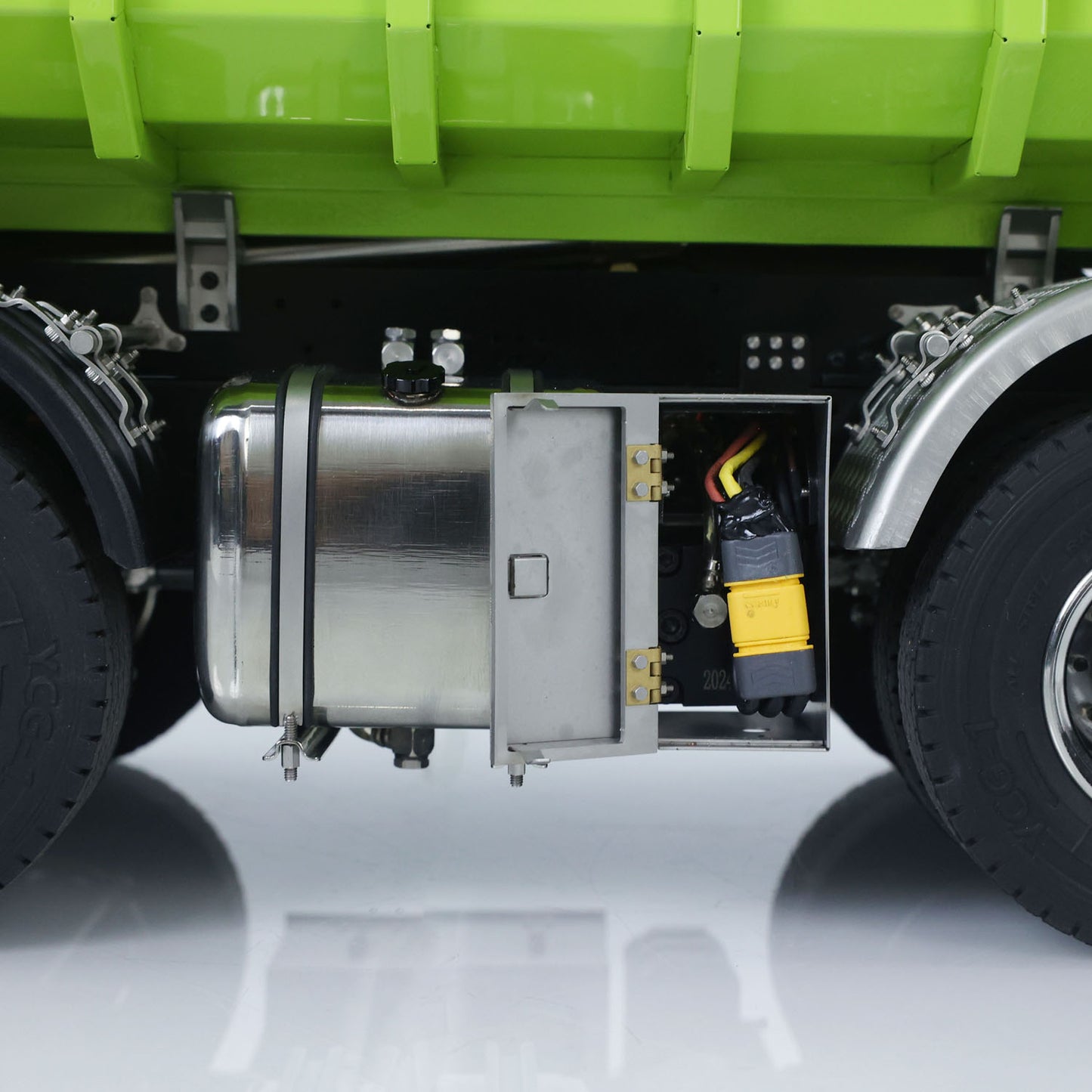 1/14 8x8 Metall RC PNP Hydraulisch lackiert montiert Roll On/Off Muldenkipper