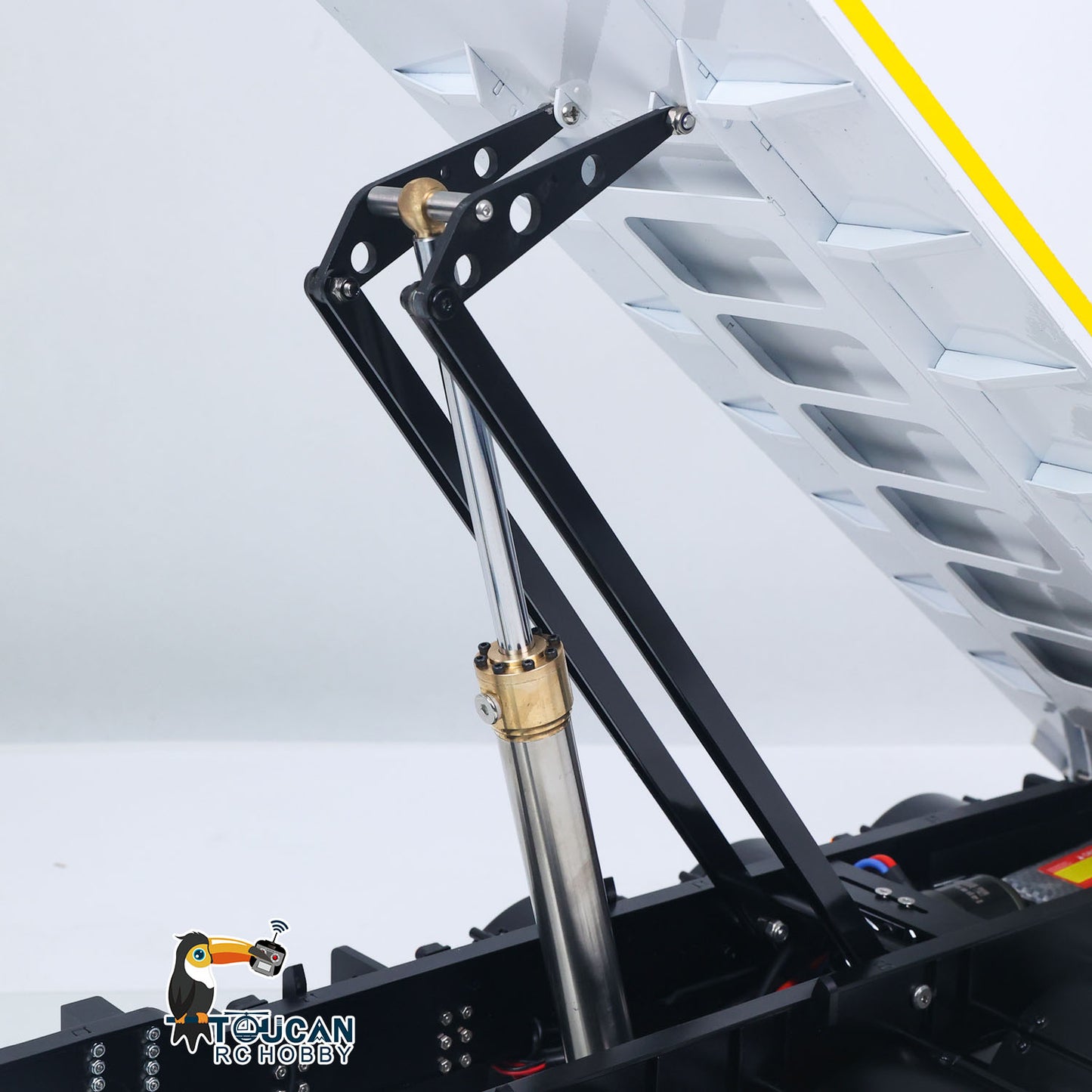 3 Axles Stainless Steel Hydraulic Semi Trailer W/ Supported Leg Light System for 1/14 DIY Tamiya Remote Control Tractor Truck