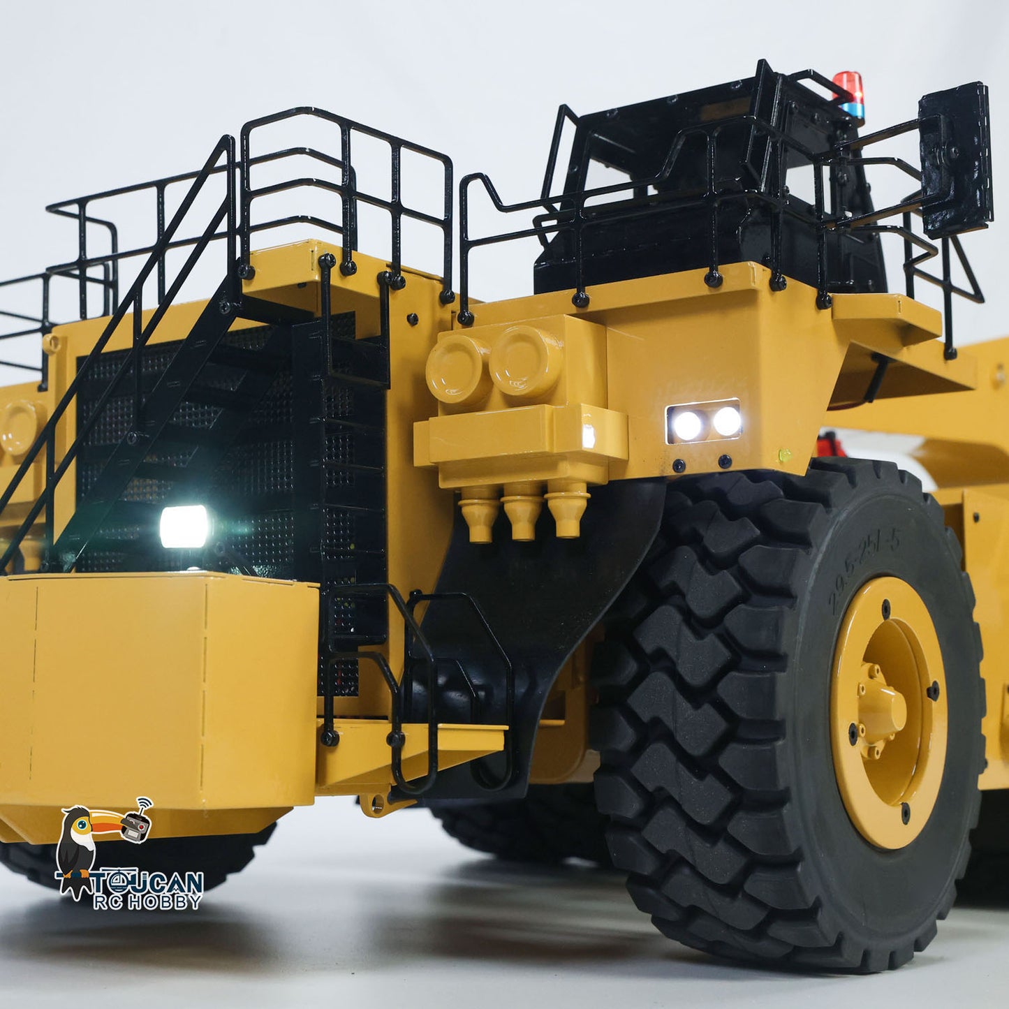 1.8Meters Long! Metal 1/20 RC Heavy Duty Hydraulic Mining Trailer C739D PRO Gooseneck Car Remote Control Construction Vehicle