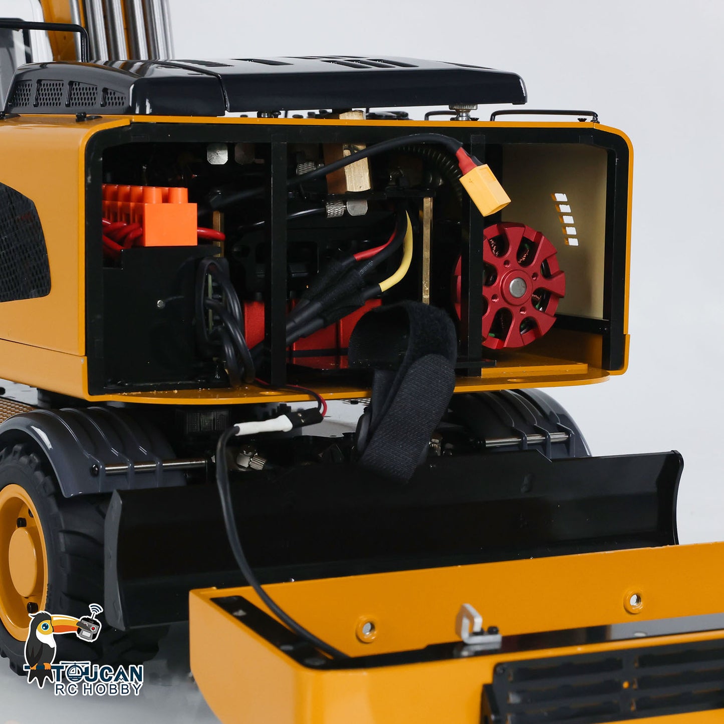 1/14 Wheeled RC Hydraulic Excavator 946-3 PL18EV Radio Controller Digger Ripper Grab