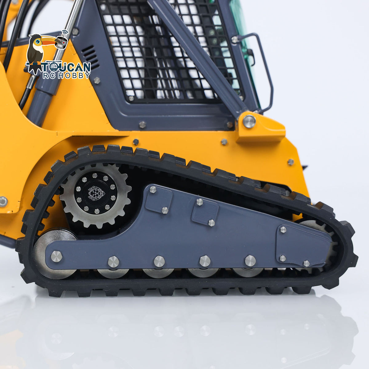 US Stock LESU AoueLT5 1/14 Stainless Steel Hydraulic RC Skid-Steer Loader B0008 with Light Sound System I6S Radio System
