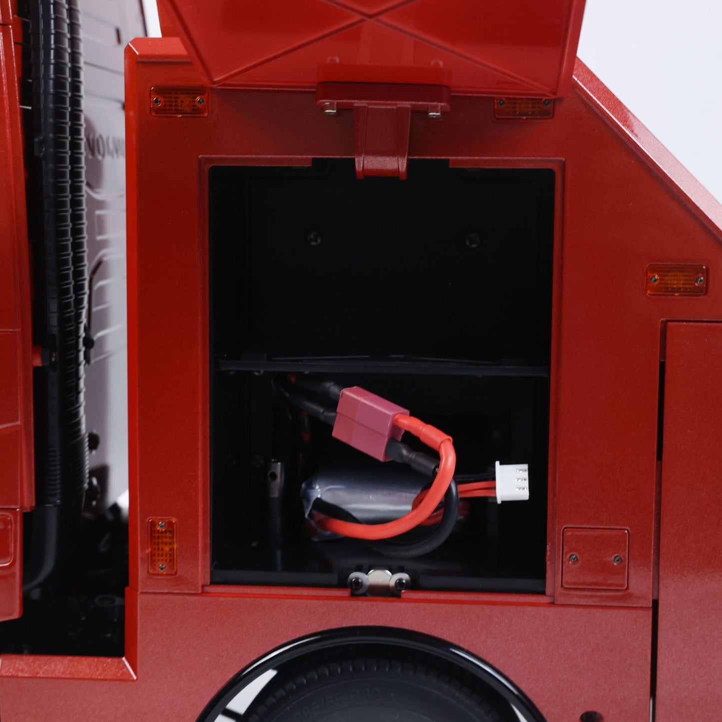 Customized DIY TAMIYA 56362 1/14 8x4 RC Wrecker Tow Truck Rescue Car FH16 RTR Electric Recovery Vehicles I6S Radio Battery Sound Light System