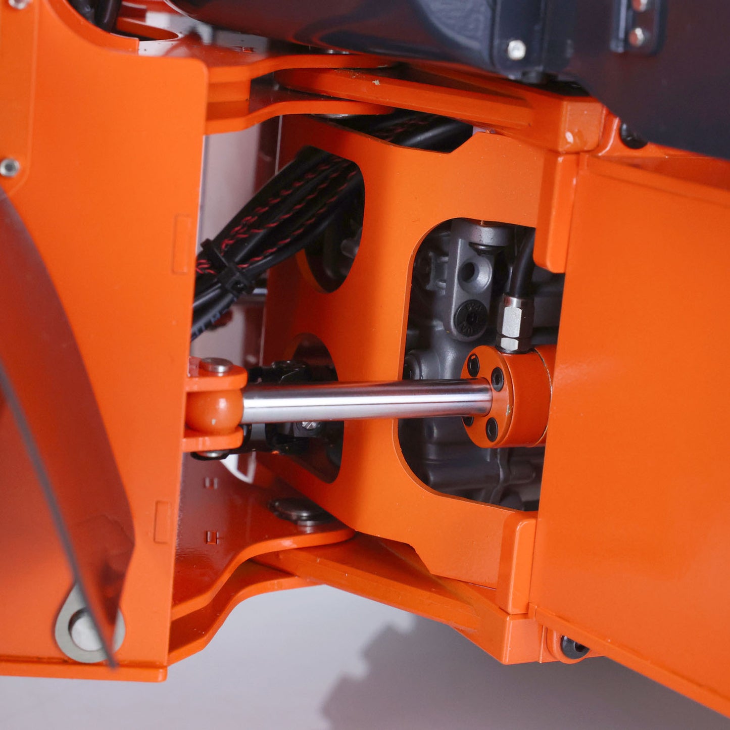 Fast Shipping 1/14 RC Hydraulic Loader for JDM 198 RTR ZW370 Construction Vehicles