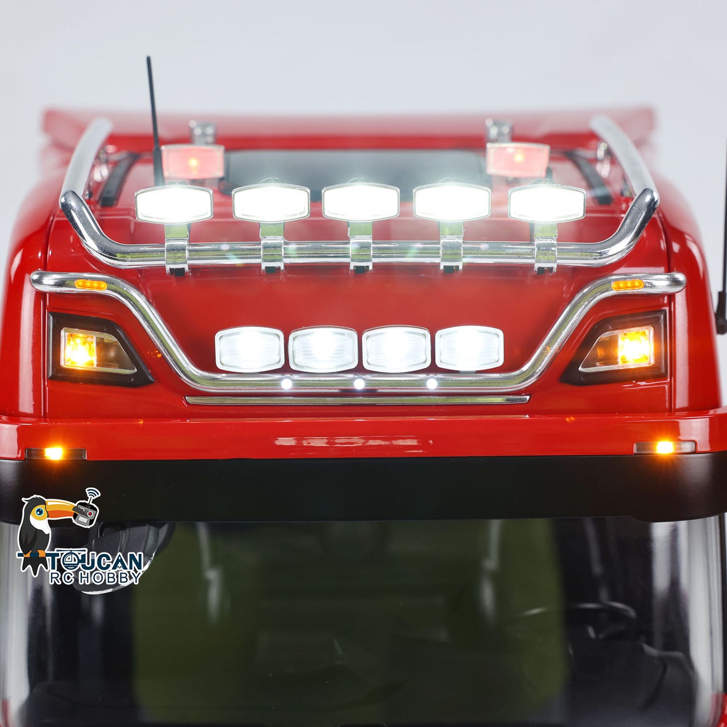 1/14 Fertig RC Sattelzugmaschine 770S 6x6 Metallchassis