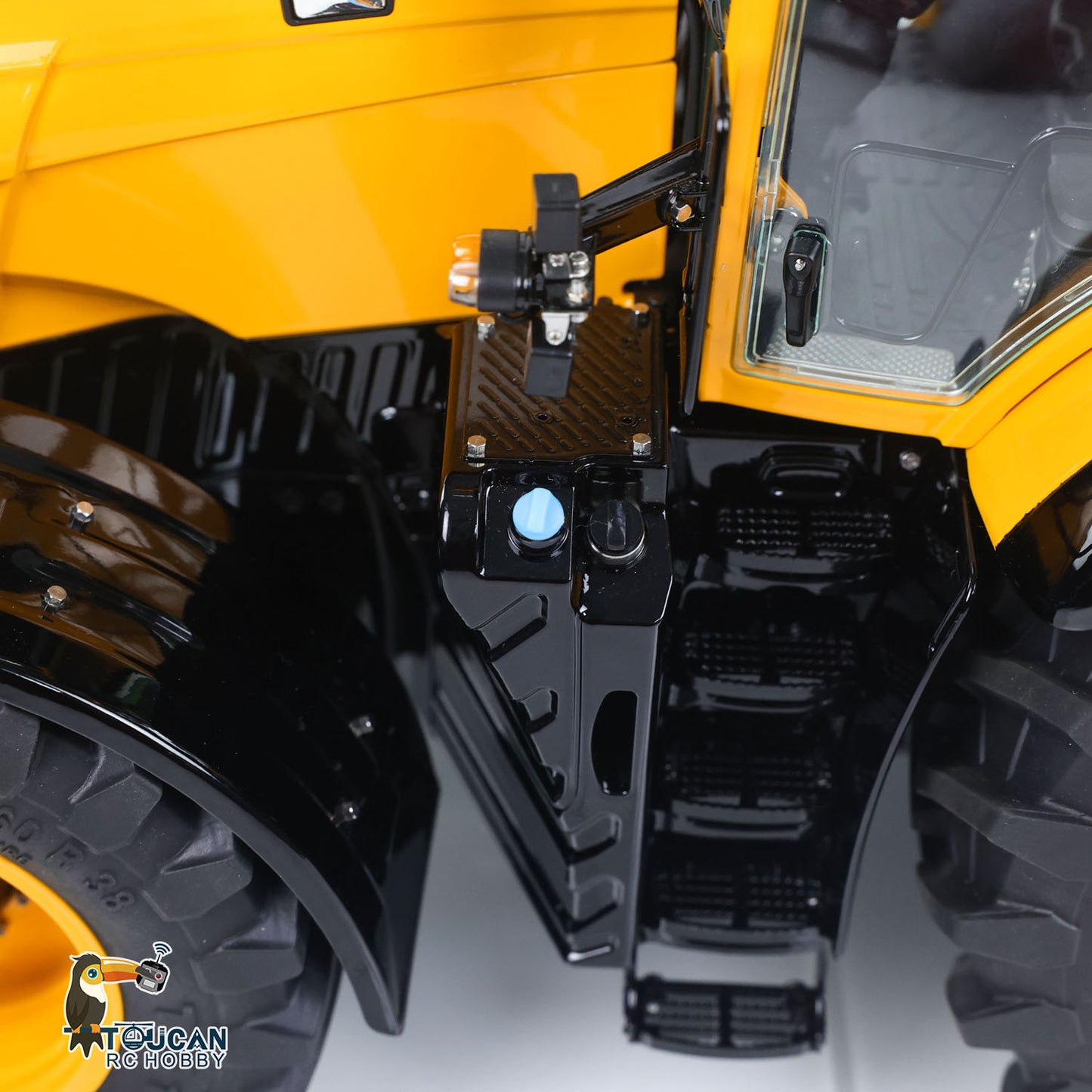 LESU 4x4 90% Metal Body 1/14 RC Hydraulic Tractor AOUE 1050 Radio Controlled Agricultural Vehicle Light Smoking Simulation Sound