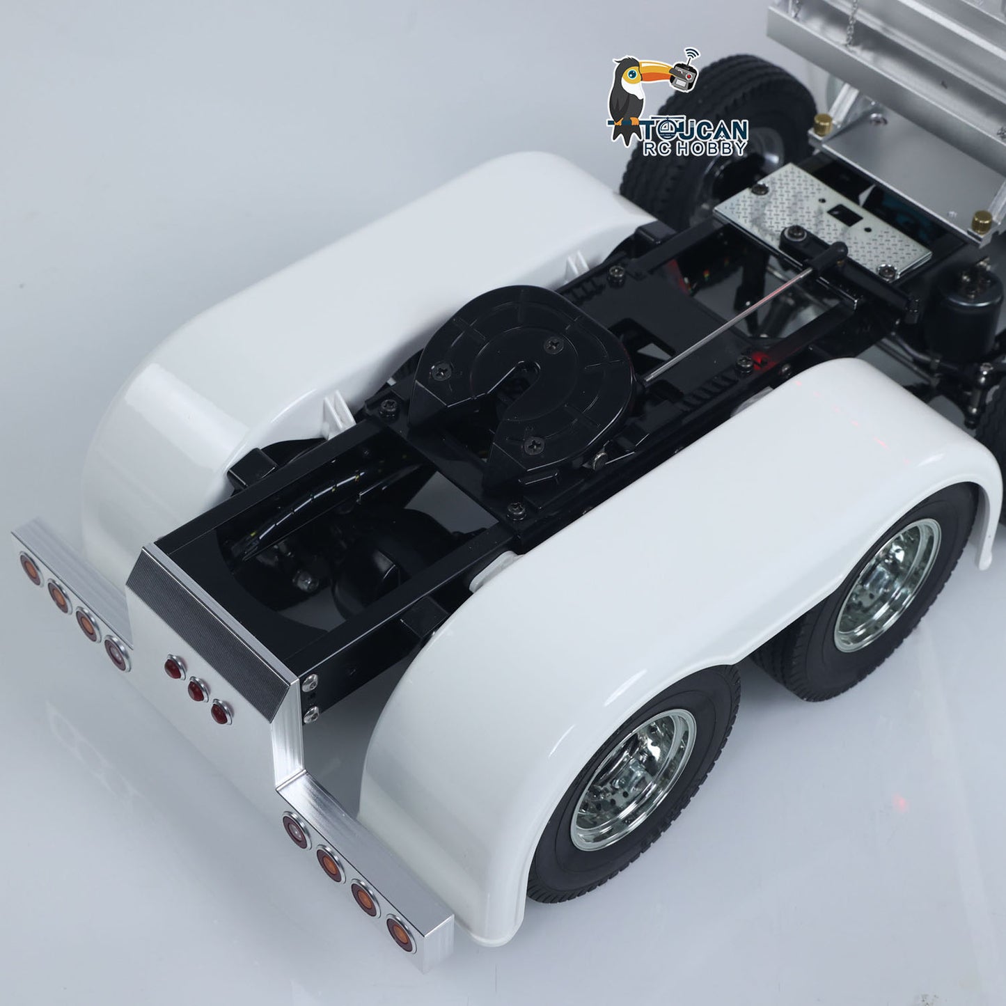 TAMIYA 8X4 1/14 Remote Control Tractor Truck 56344 Grand Hauler TOUCAN Mid Lift Axle Chassis Suspension Flysky Radio Smoke Unit