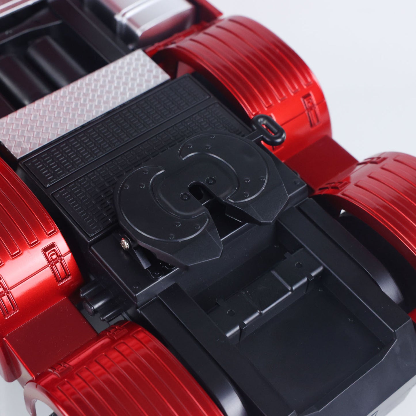Fast Shipping 770S Plastic 1/18 RC Tractor Truck Toys Finished Model RTR 7.4V Battery Radio 19CH Light Sound Effects Remote Control Lorry Car