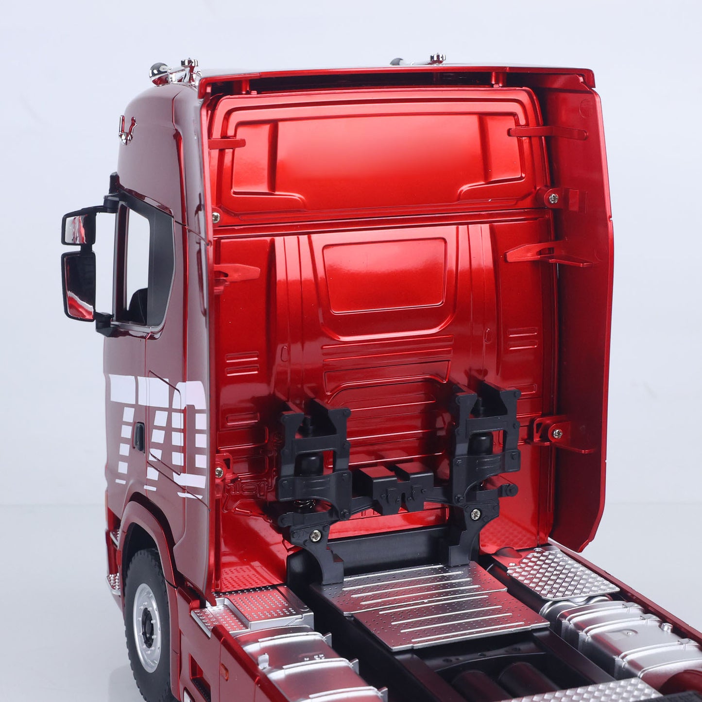 Fast Shipping 770S Plastic 1/18 RC Tractor Truck Toys Finished Model RTR 7.4V Battery Radio 19CH Light Sound Effects Remote Control Lorry Car