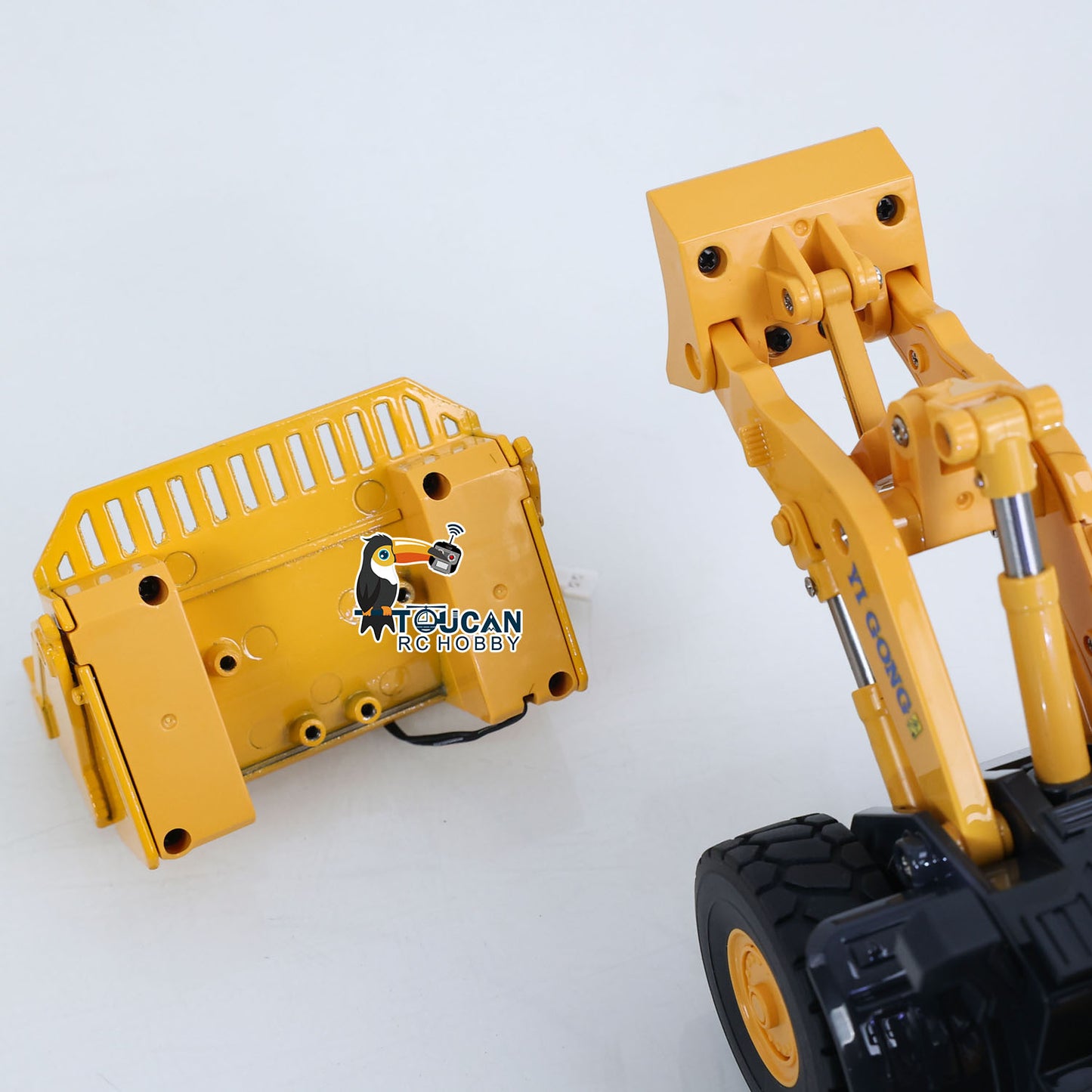 Half Metal 1/50 Electric Remote Control Loader Ready To Run Mini RC Engineering Vehicle Model Lights Sounds Desktop Level Gift