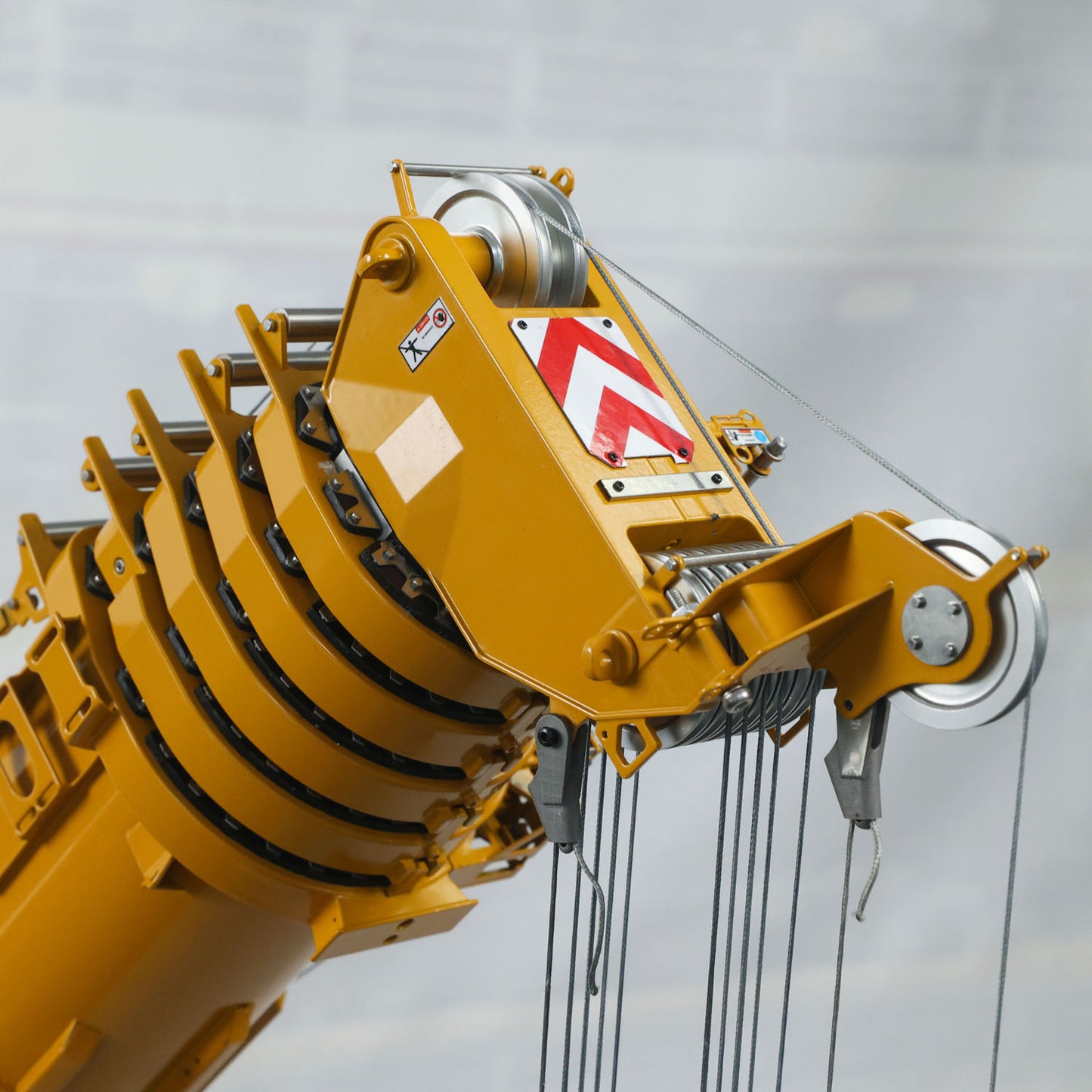Pre-Order Eyewhale 1/14 Metal Remote Control Hydraulic Telescopic Crawler Crane Truck RC Hoist Model Brushless ESC Frsky Radio 5D Joystick