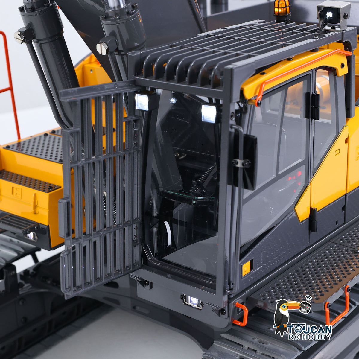 1/14 Metal RC Hydraulic Excavator EC950 Dual Pump Digger Model 8CH Valve Hydraulic Lifting Counterweight Ripper Light Sound