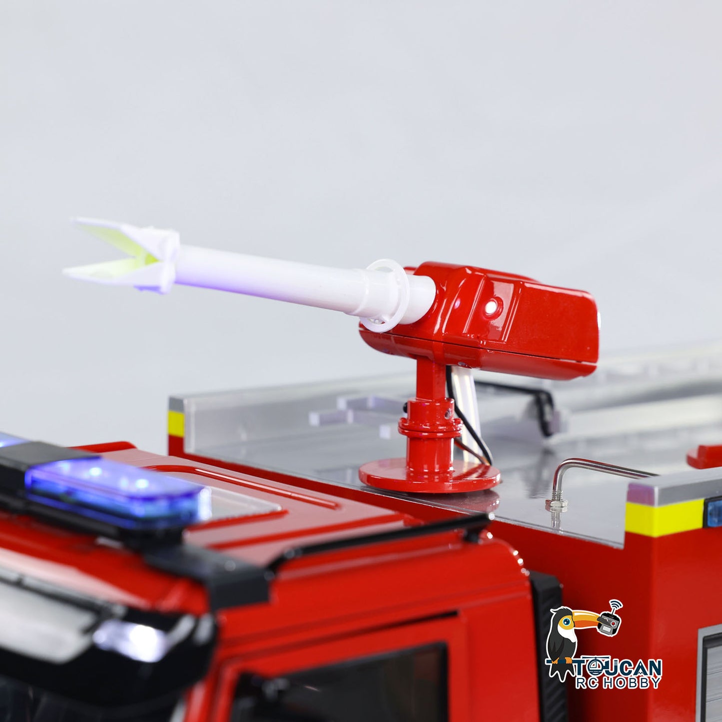 RC Fire Truck Rescue Fire 4x2 Vehicle 1:14 Light Sound 2-Speed Transmission