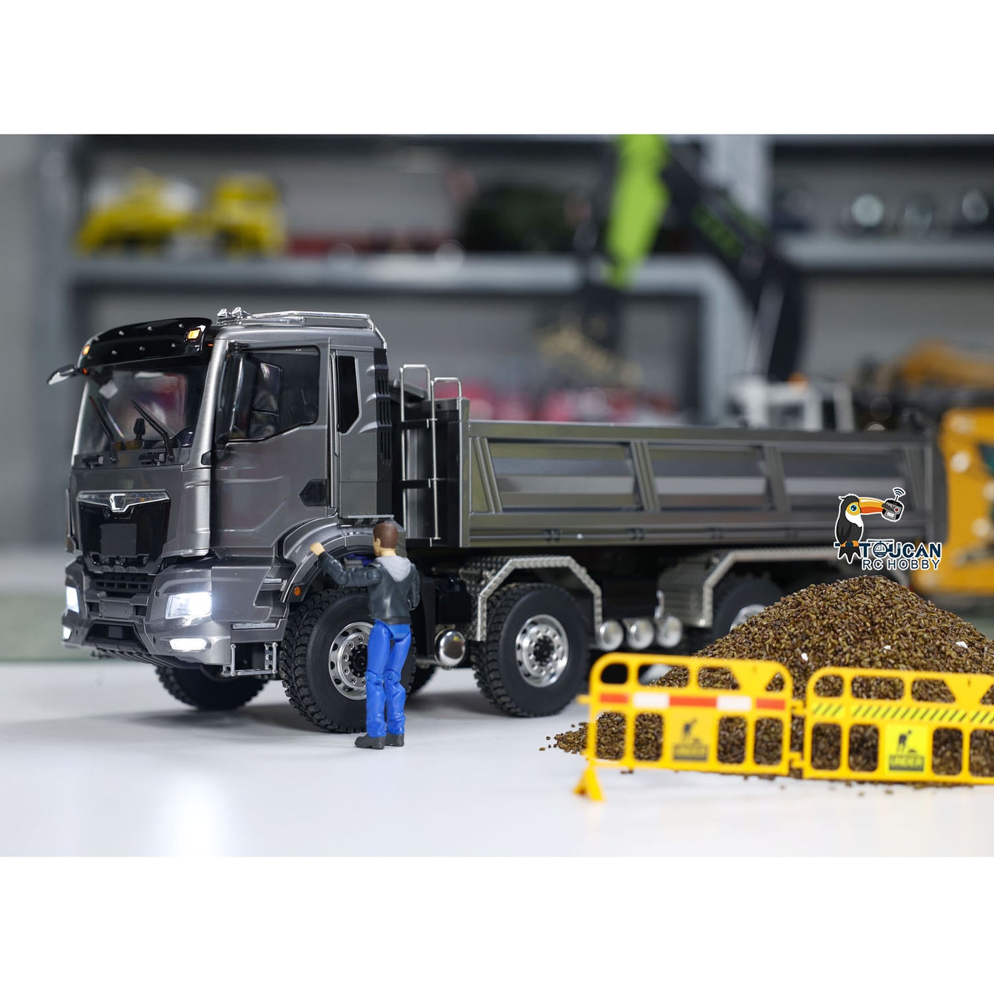 1:14 Hydraulic Tipper Truck 8x8 RC Truck