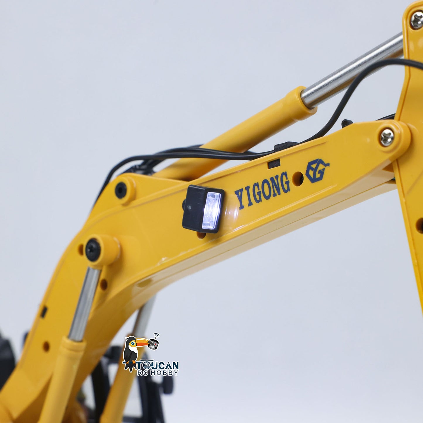 1/50 Radio Control Excavator PC520 Electric RC Digger Construction Vehicle Finished Model Toys Metal Tracks Lights Sounds Unit