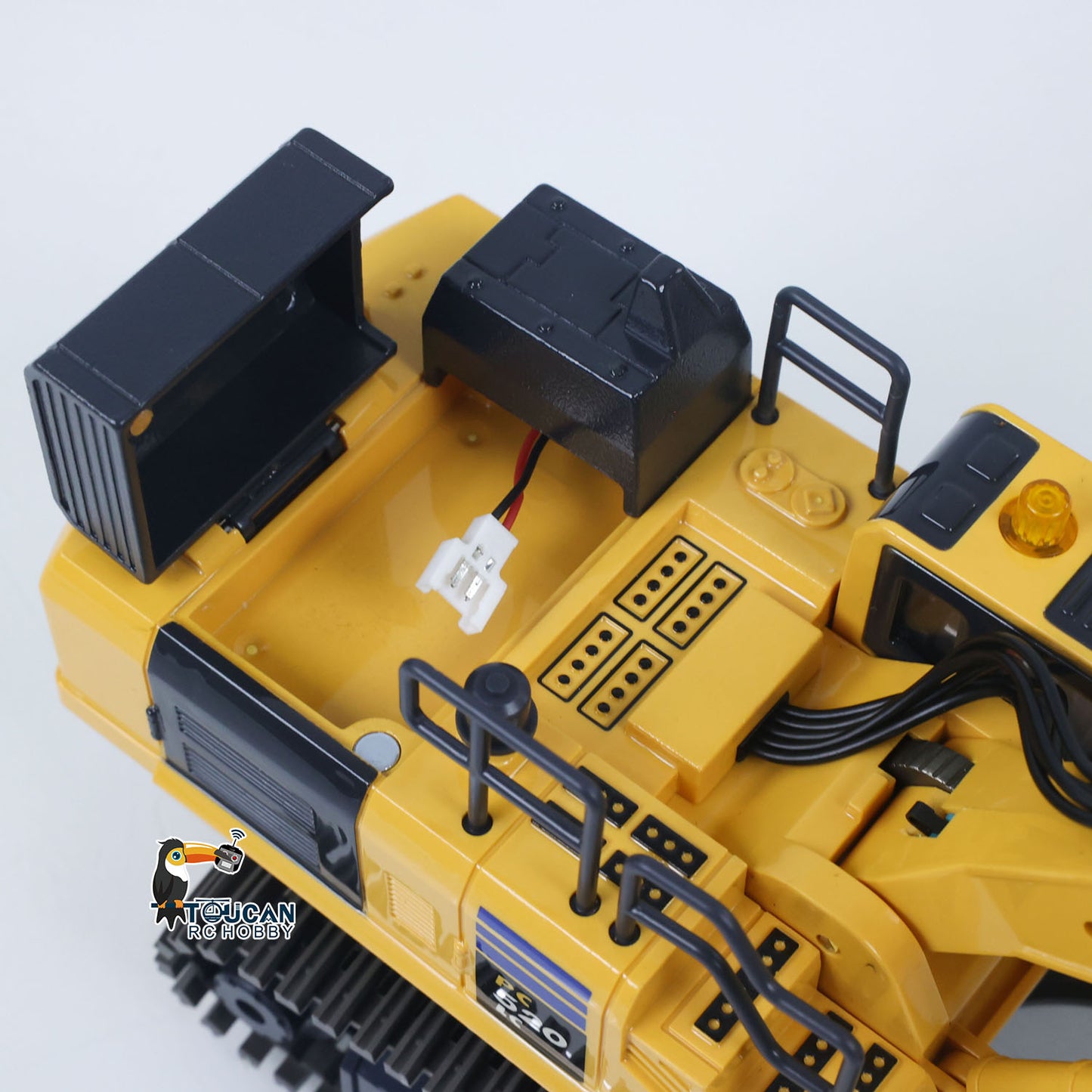 1/50 Radio Control Excavator PC520 Electric RC Digger Construction Vehicle Finished Model Toys Metal Tracks Lights Sounds Unit