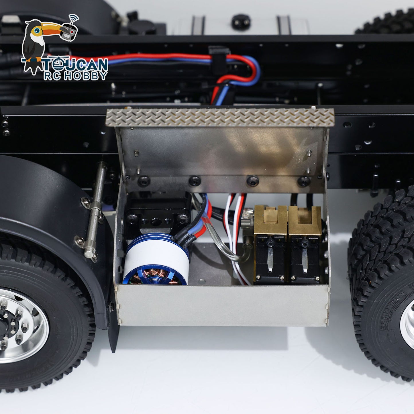 Camion à benne basculante hydraulique PNP assemblé peint en métal 1/14 8x4 avec système sonore et lumineux