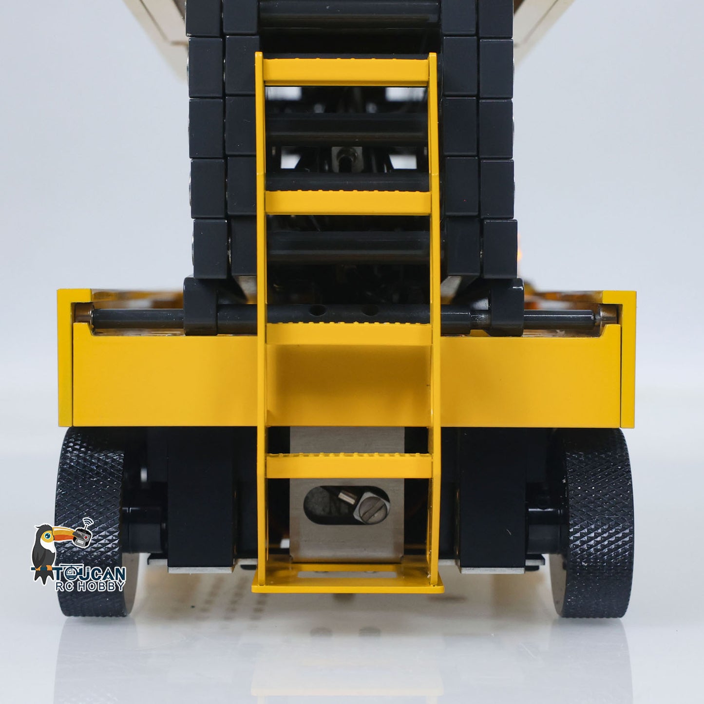 1/14 CNC Metal Remote Control Hydraulic Aerial Work Platform Self-propelled RC Model Reversing Sound Rotating Light Battery