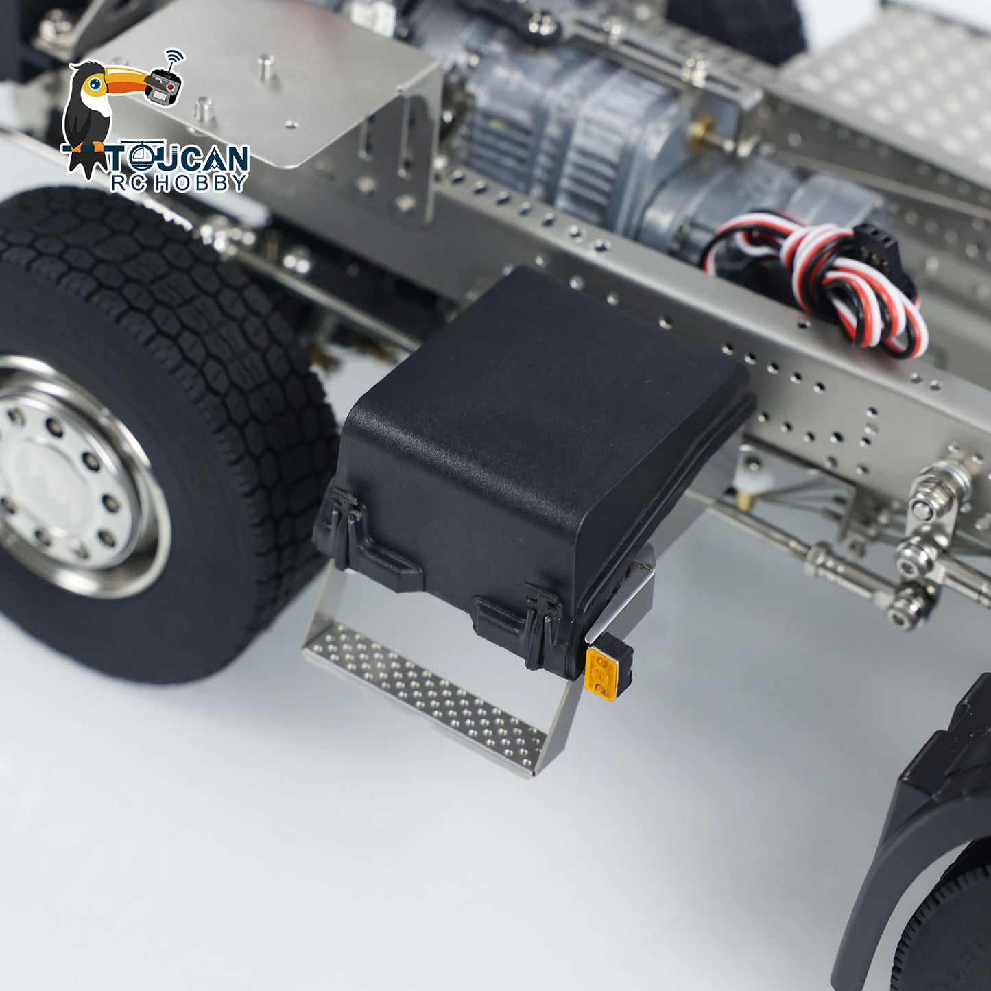 8x8 Metal Chassis for 770S 1/14 RC Tractor Truck Model 3-speed Transmission