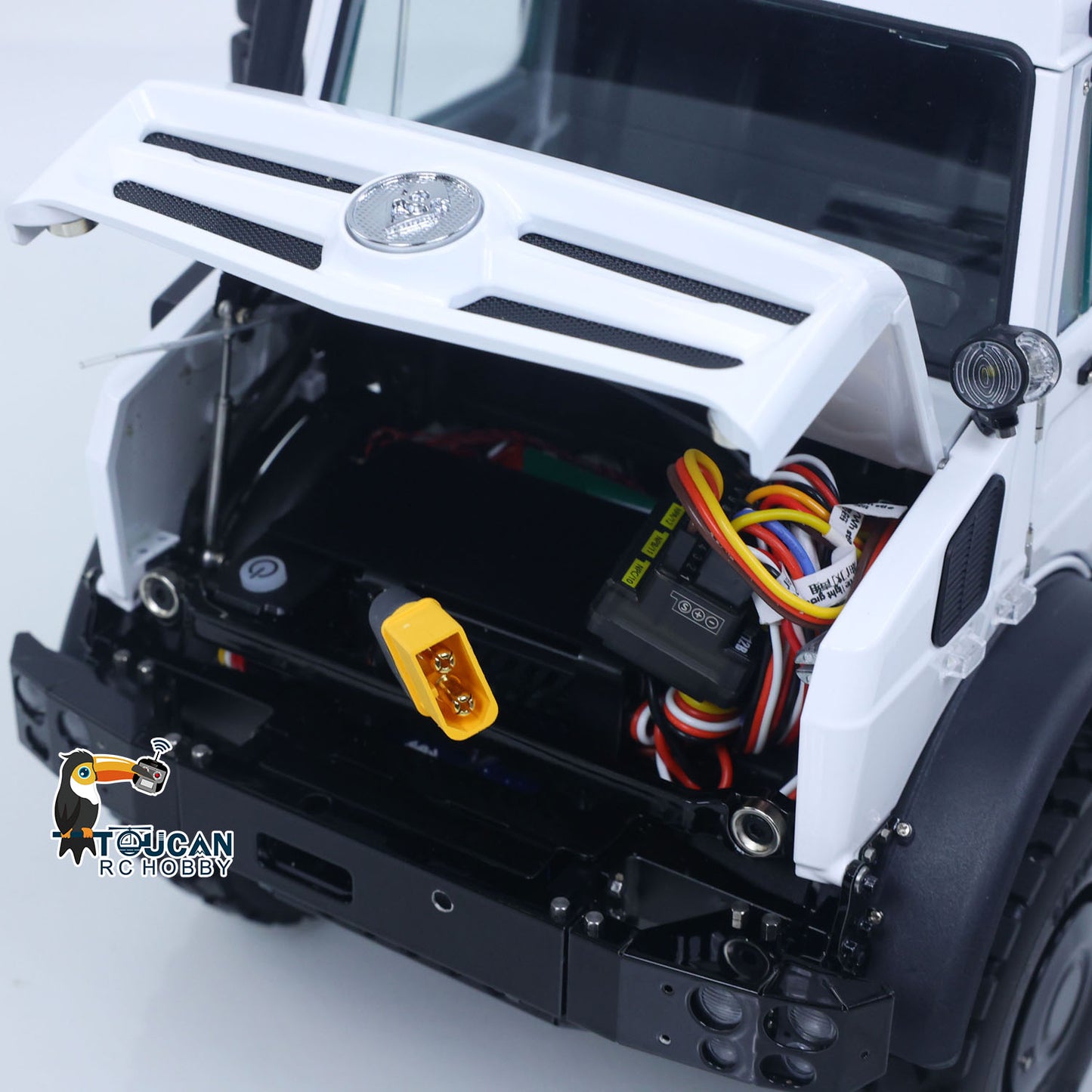LESU U4023 4X4 1/14 RC Off Road Vehicle Metal ATV Light Truck MT44023 Model Light Sound Wheel Reduction Axle Lock Radio Battery RTR
