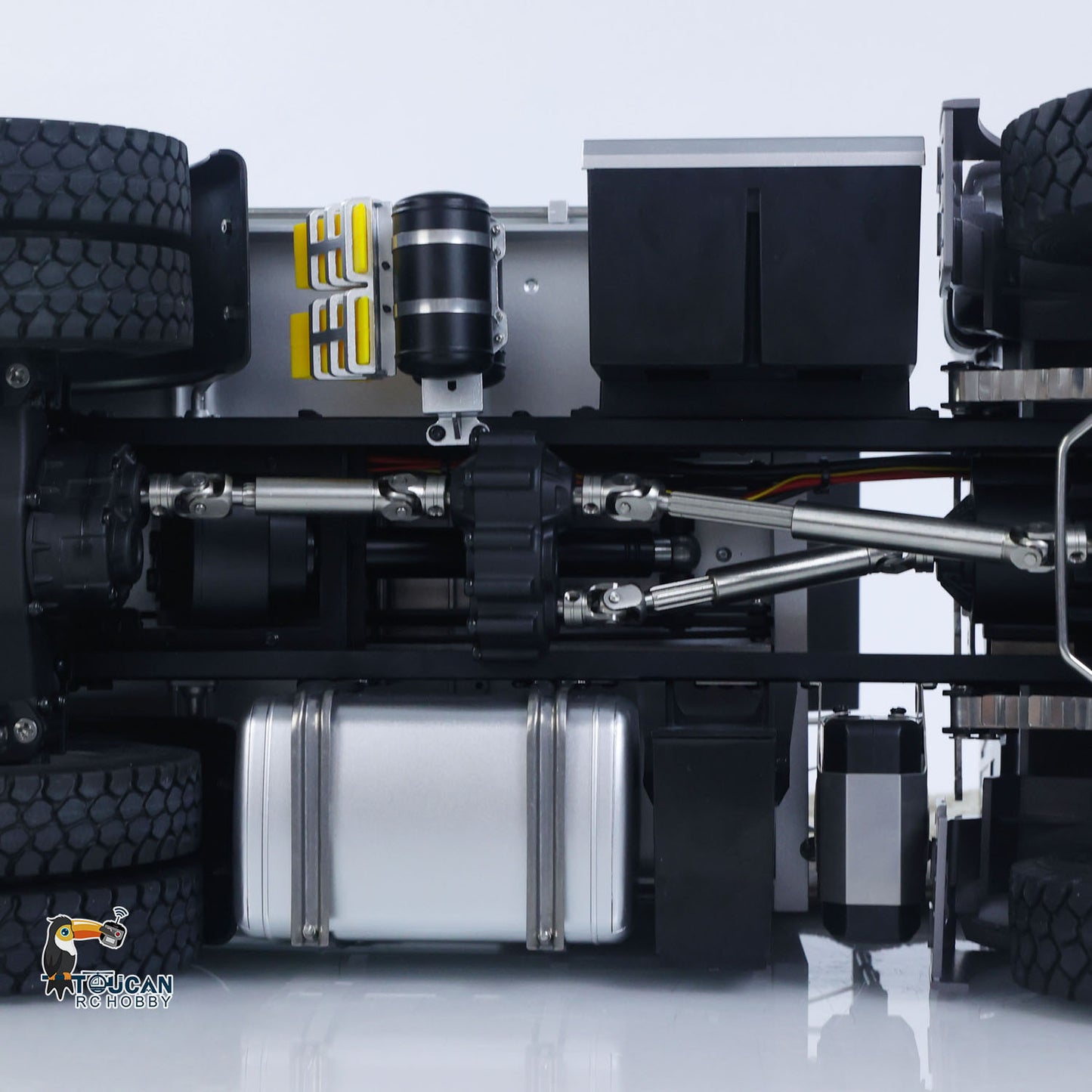 1/14 2.4G RC Electric Lifting Dumper 5702 Model 6*6 Tipper Vehicle 2Speed Sound Light Motor RTR Car Gifts Adults