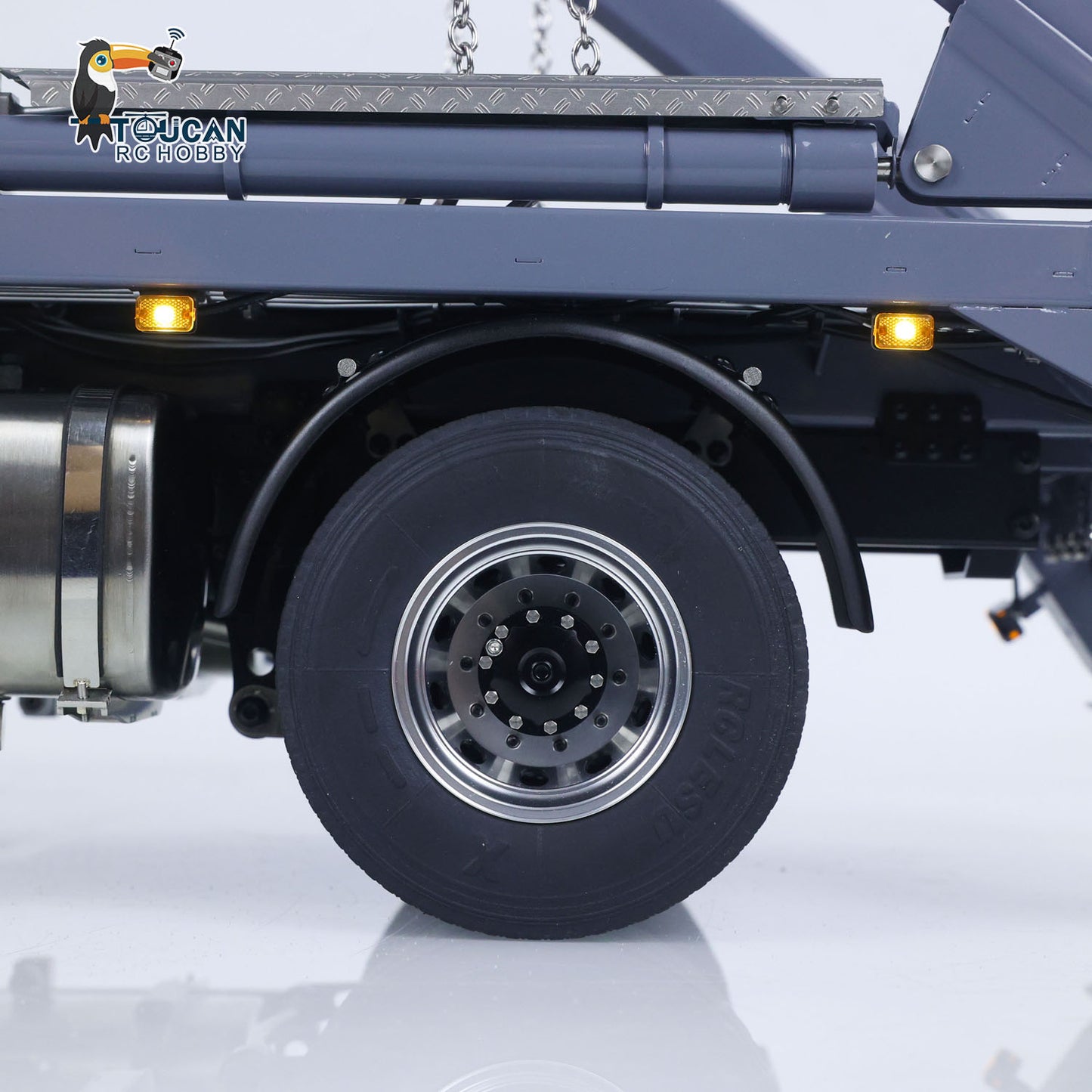 LESU Metal 1/14 RC Hydraulic Swing Arm Garbage Dump Truck 4X4 RTR TGS Light Sound ST8 Radio Battery